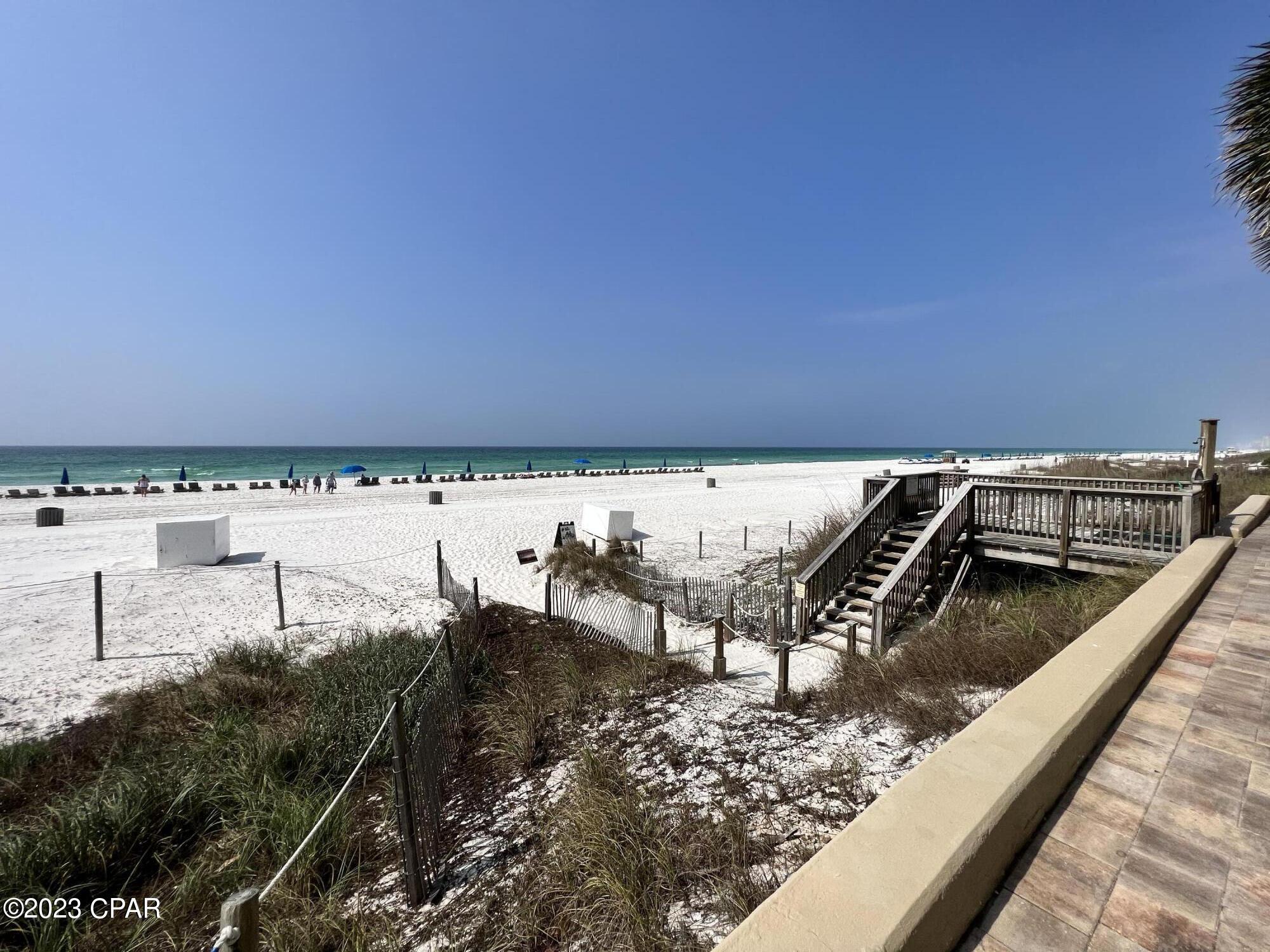 Pelican Walk - Residential