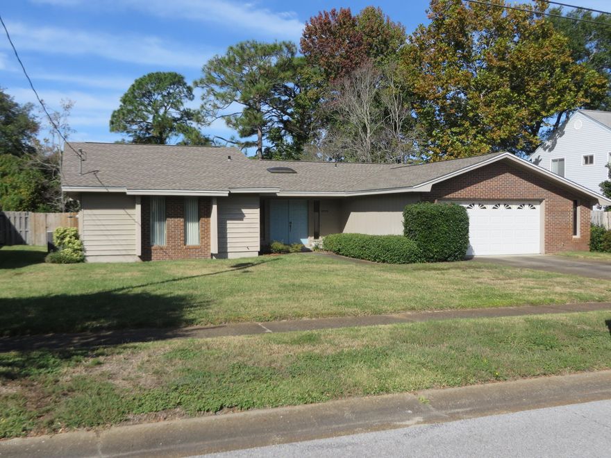 Immaculate move in ready home in great neighborhood with sidewalks and close to both military bases, shopping and hospitals! Large living room with wood burning fireplace and cathedral beamed ceiling. Large bedrooms- 2 with walk in closets! Garage has extra storage/workshop space. Sprinkler system with separate well and large yard with privacy fence. Roof only 2 years old!