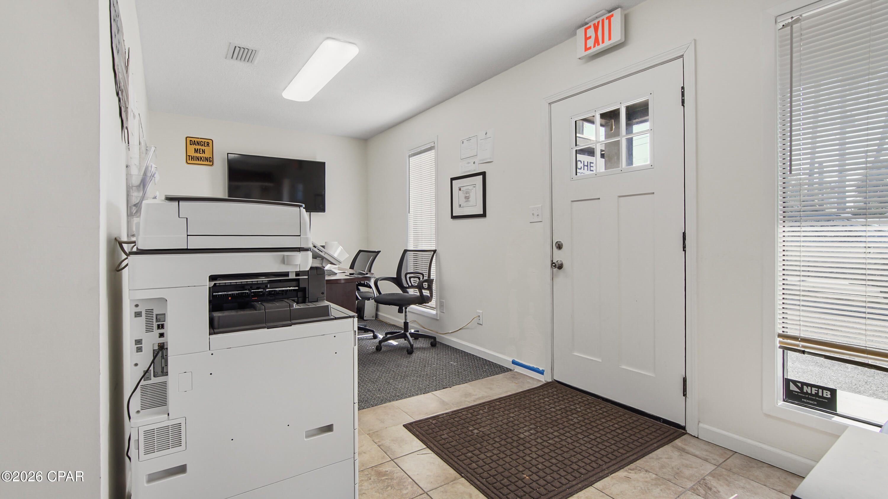 Bel Air - Commercial Sale