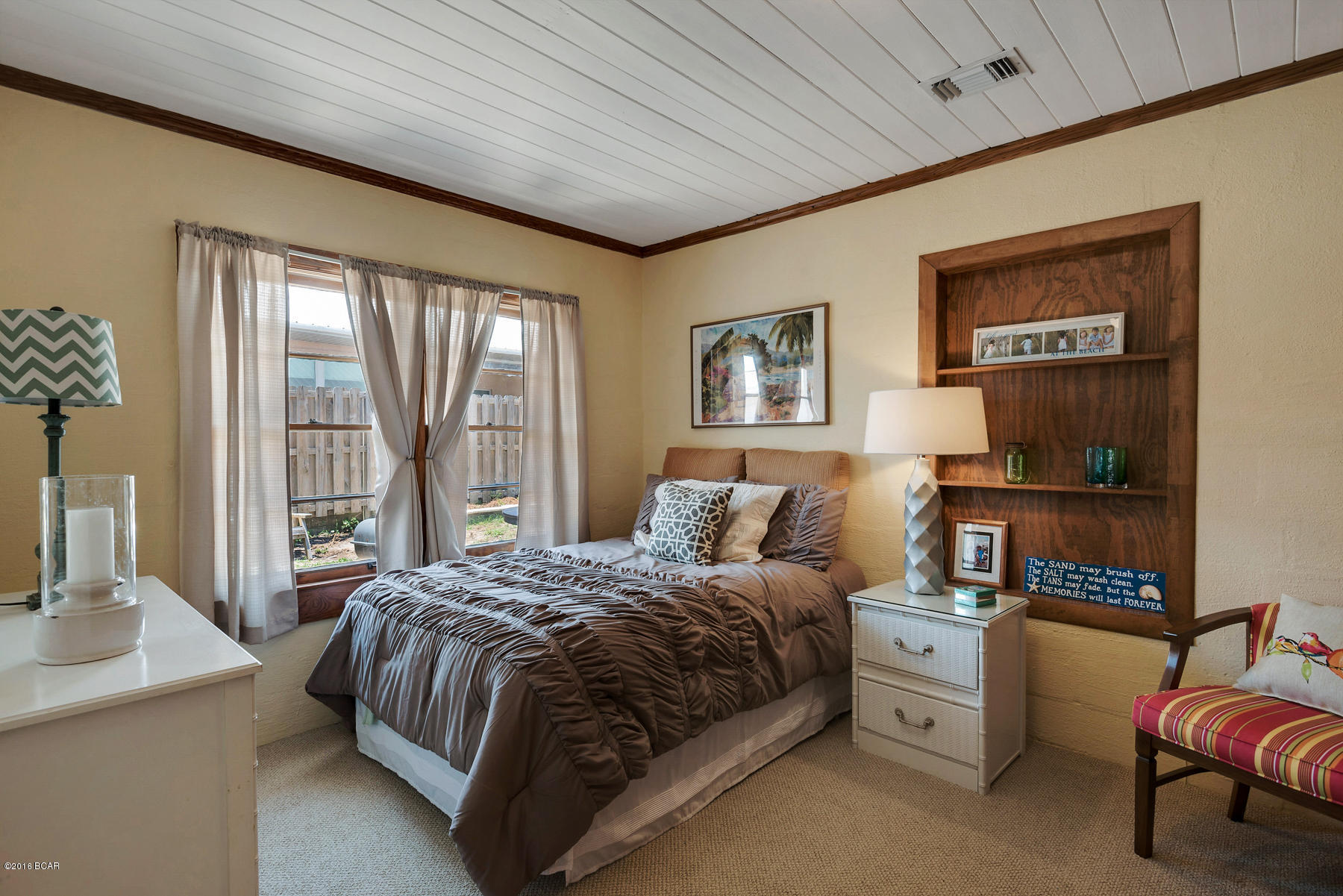 Kiska Beach - Residential