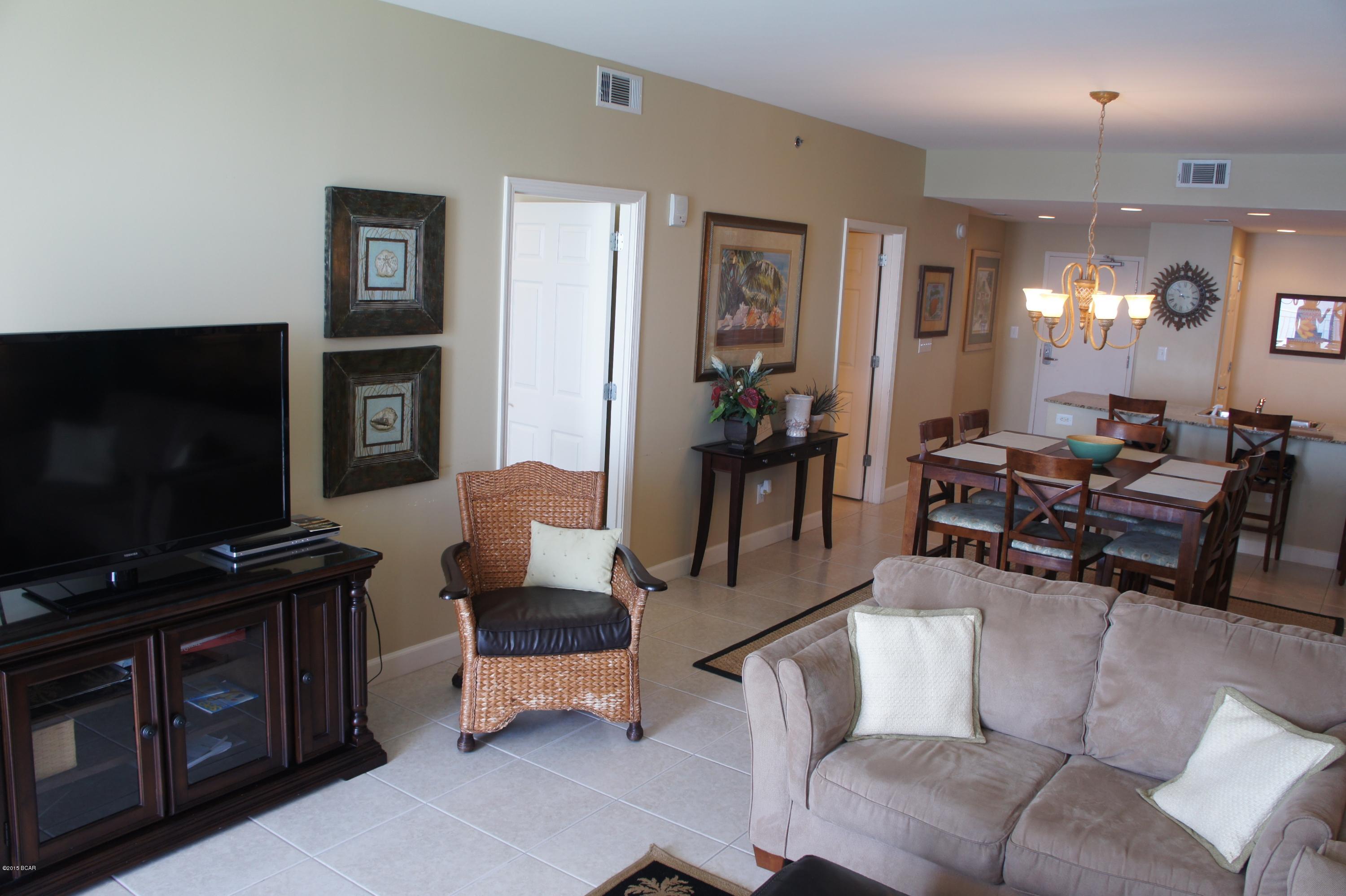 Splash Condo - Residential