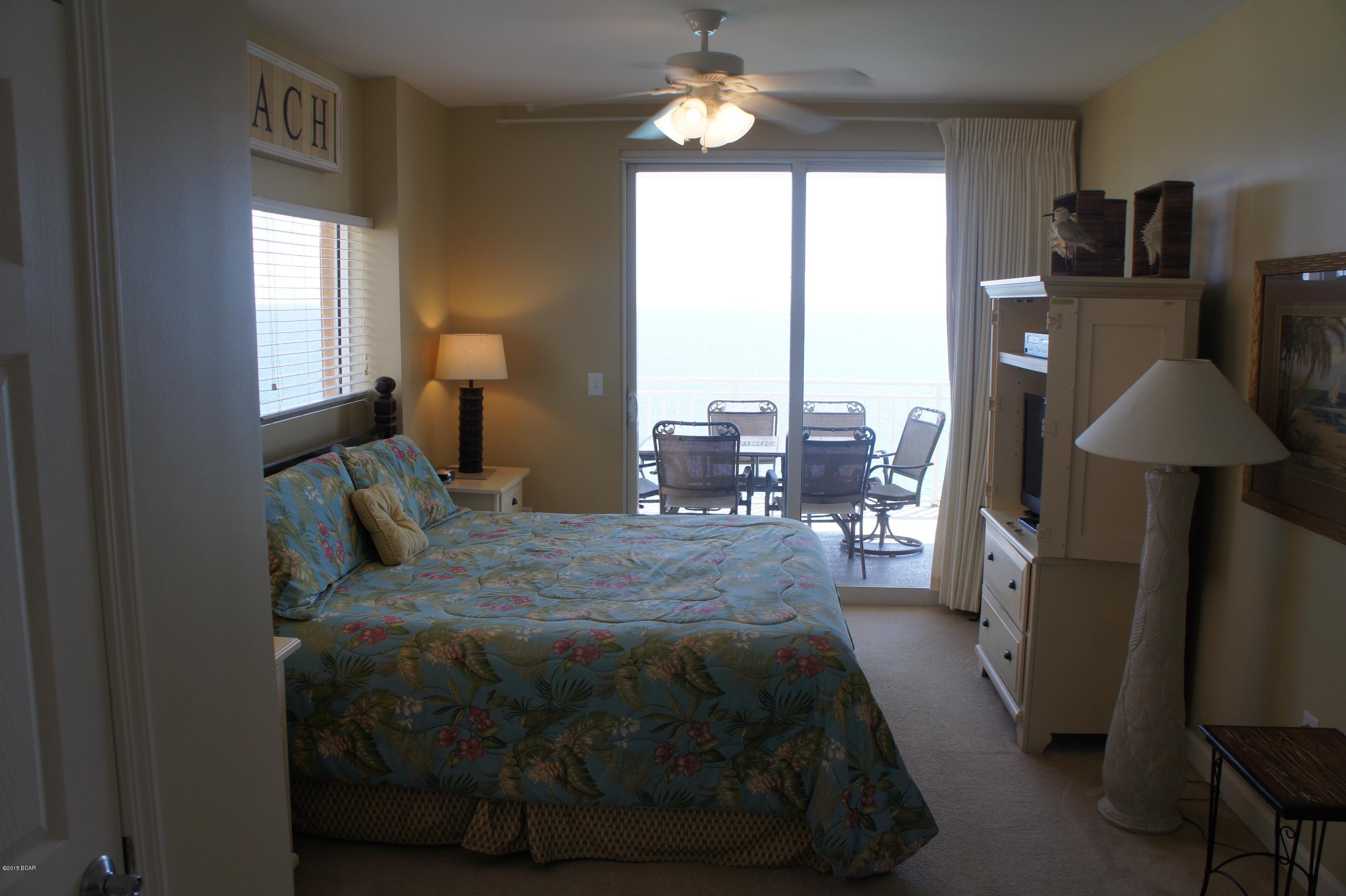 Splash Condo - Residential