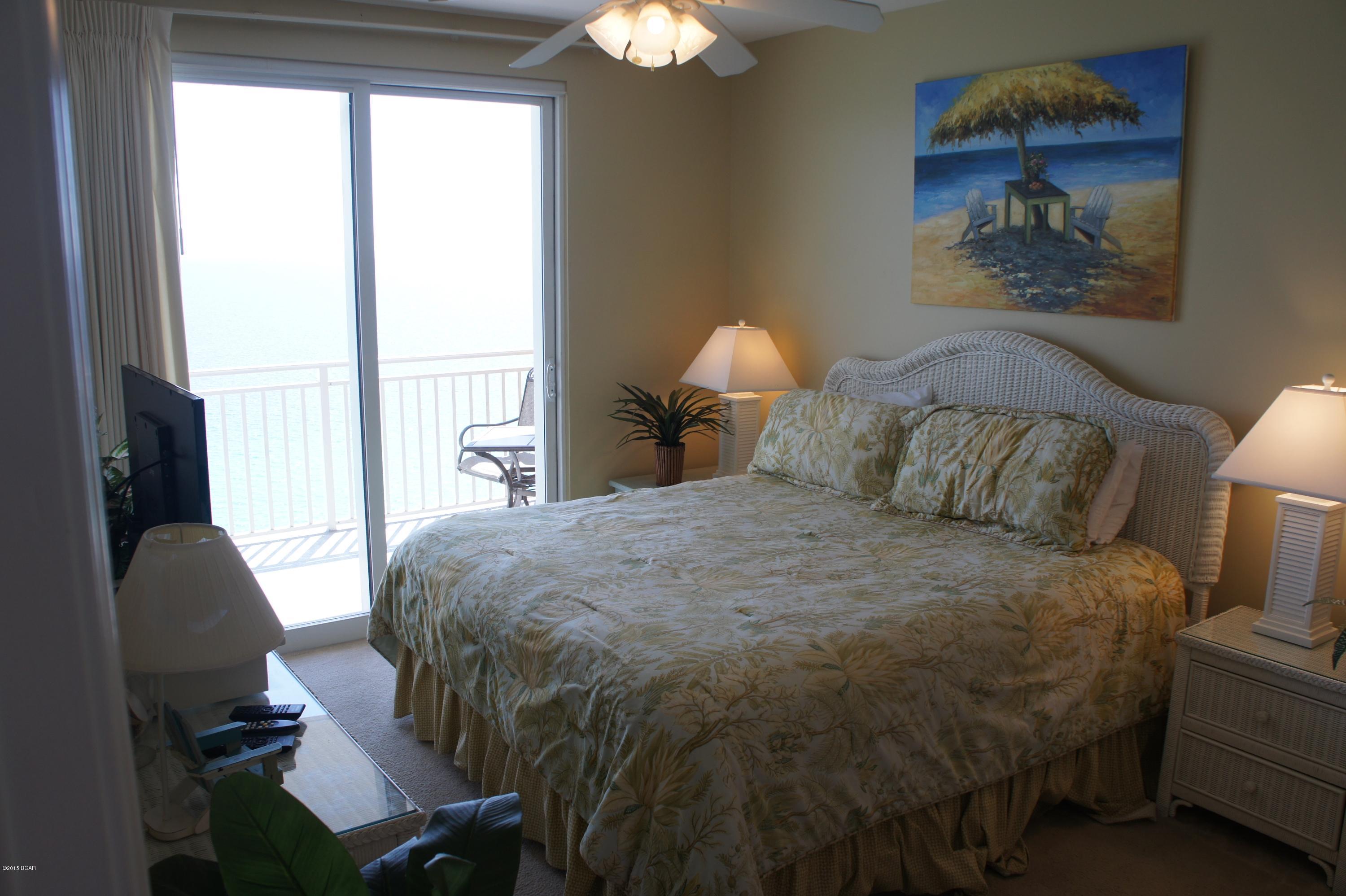 Splash Condo - Residential