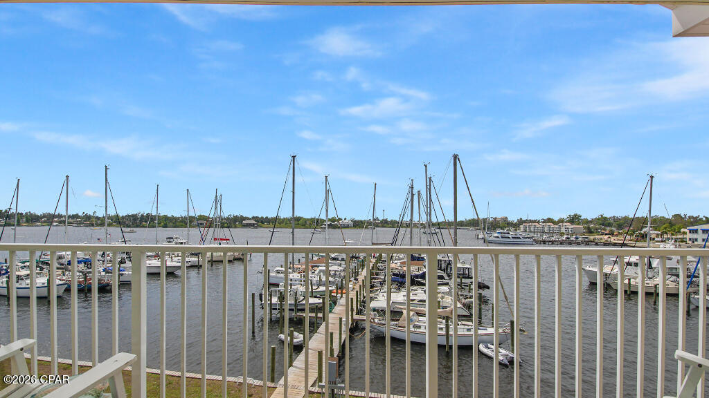 Oakridge 1st Add.Wnhs - Residential