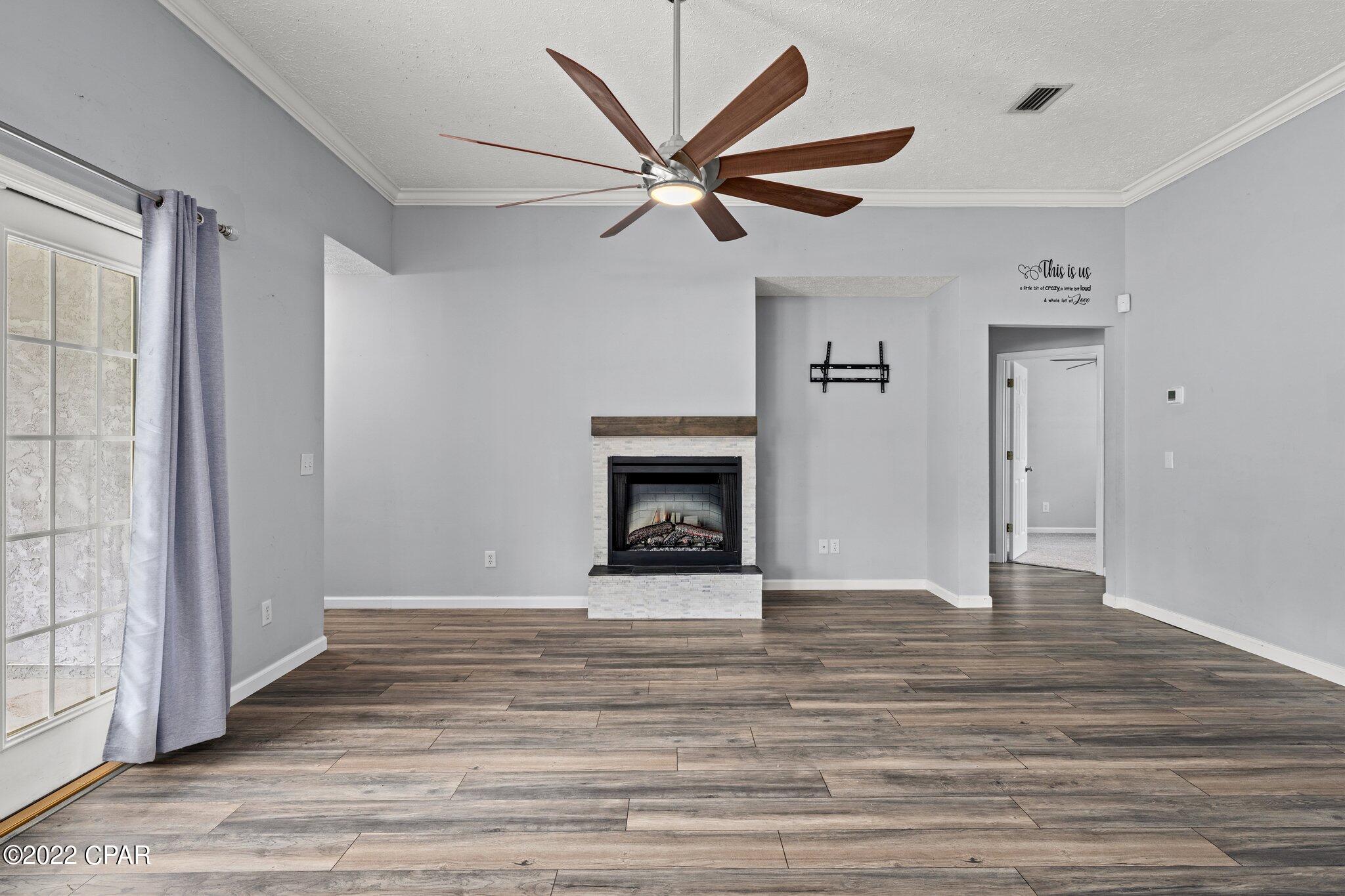 Oakcrest Unit 1 - Residential