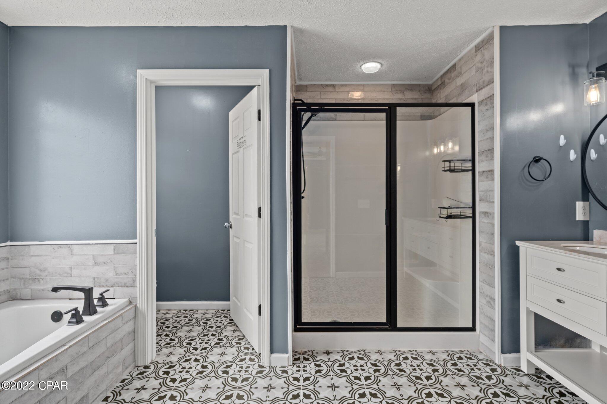 Oakcrest Unit 1 - Residential