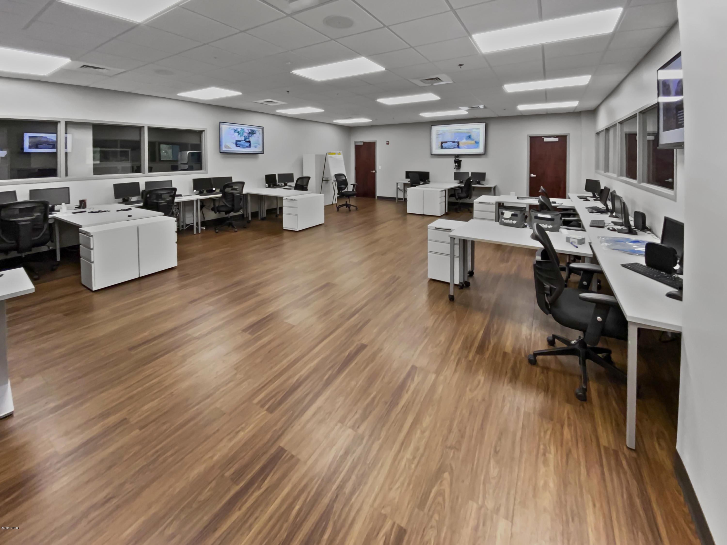 [No Recorded Subdiv] - Commercial Lease