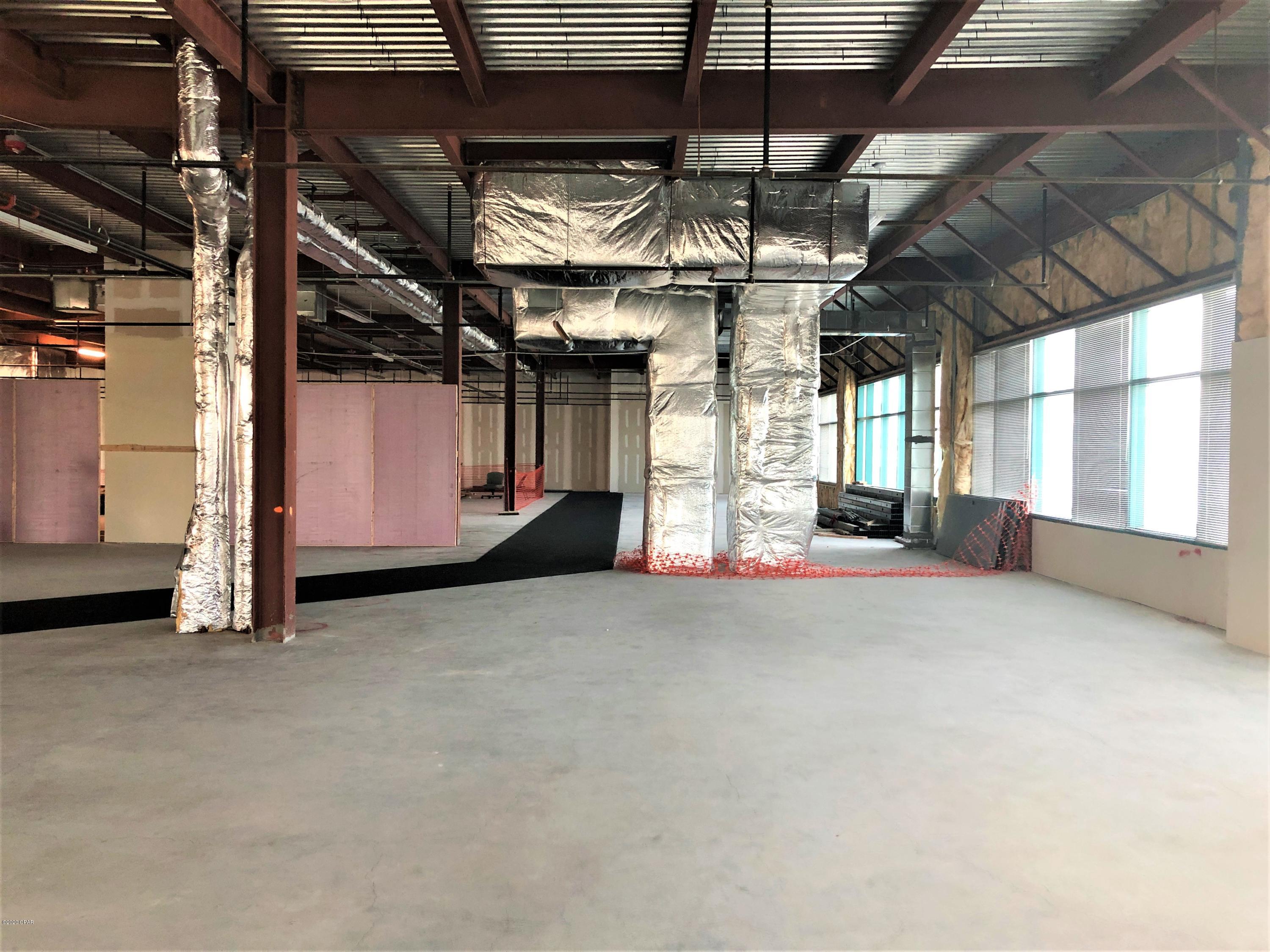 [No Recorded Subdiv] - Commercial Lease