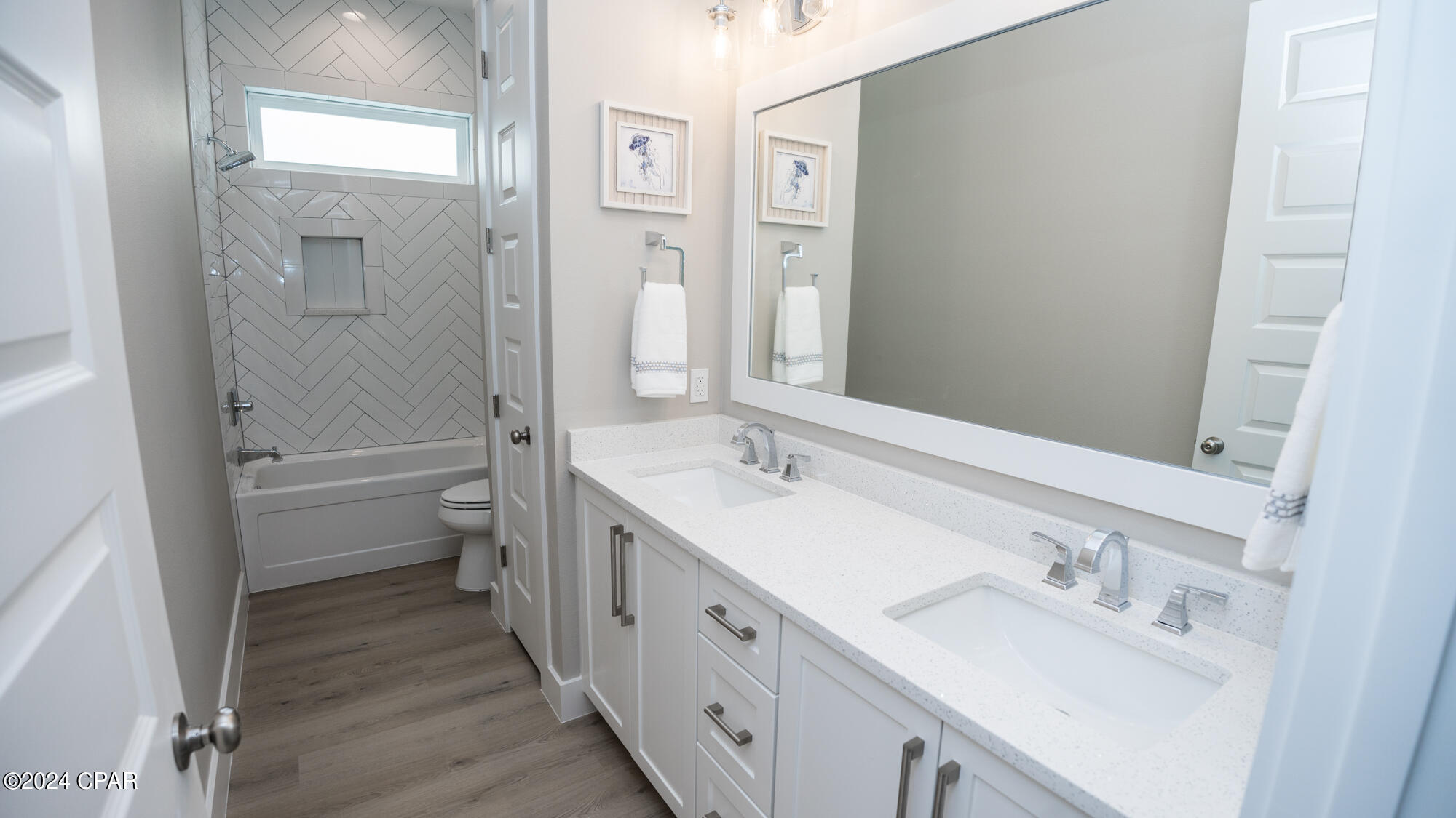 Laguna Beach 2nd Add - Residential