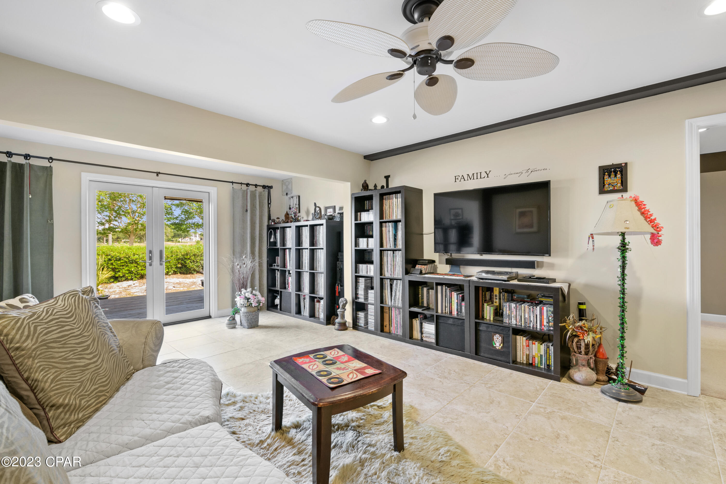 Bay Point Harbour Villas - Residential