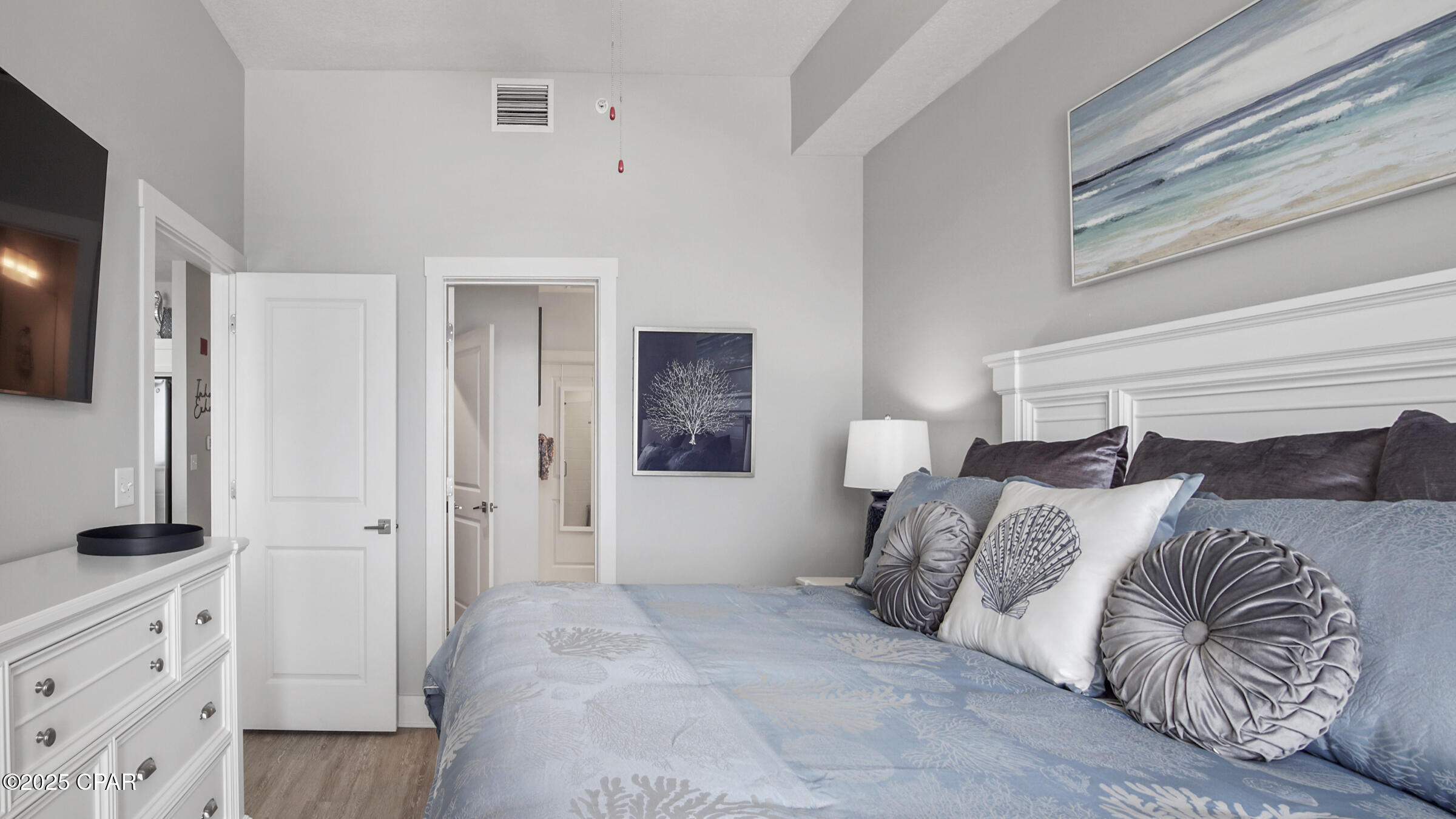 Calypso Towers III - Residential