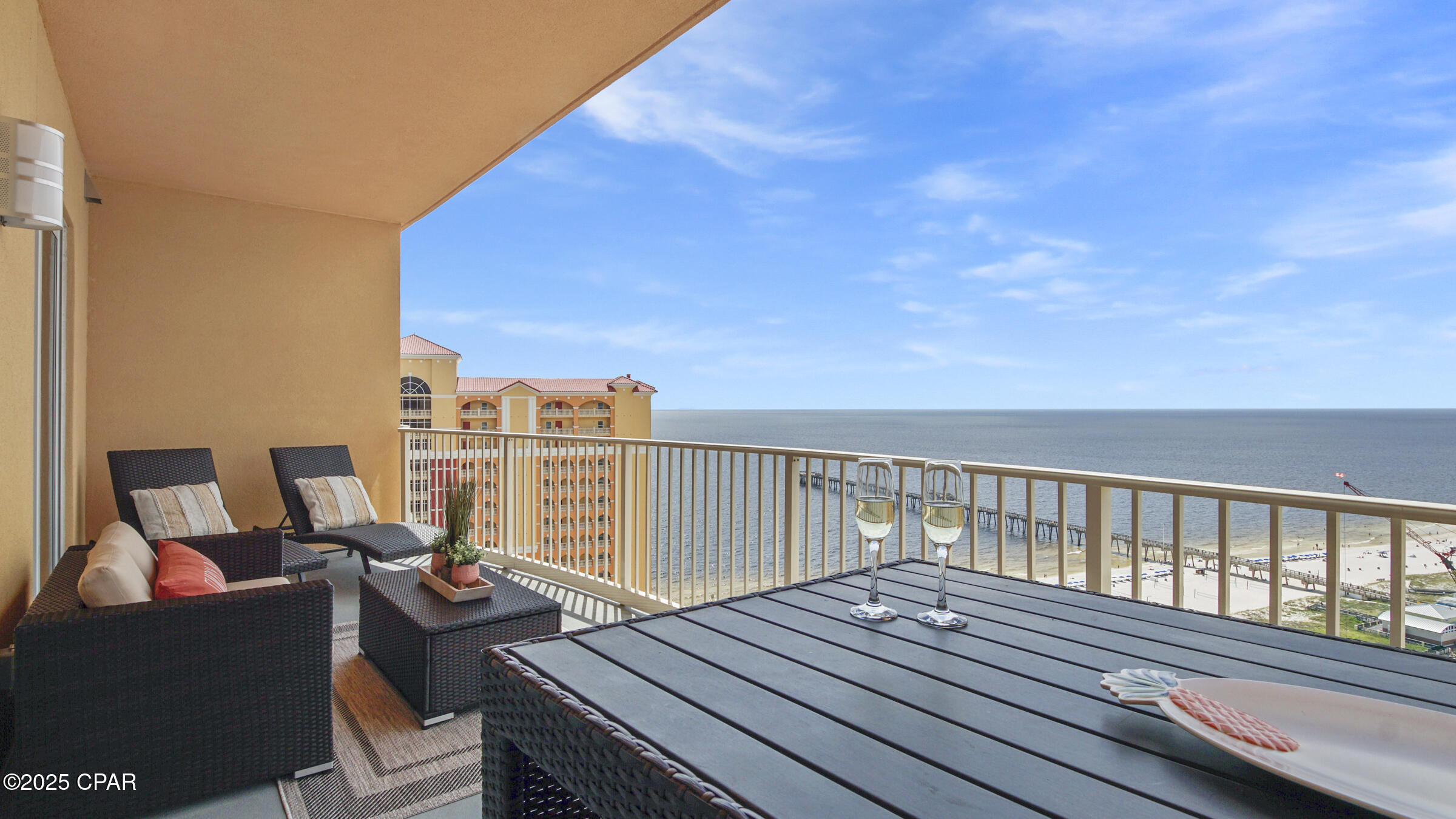 Calypso Towers III - Residential