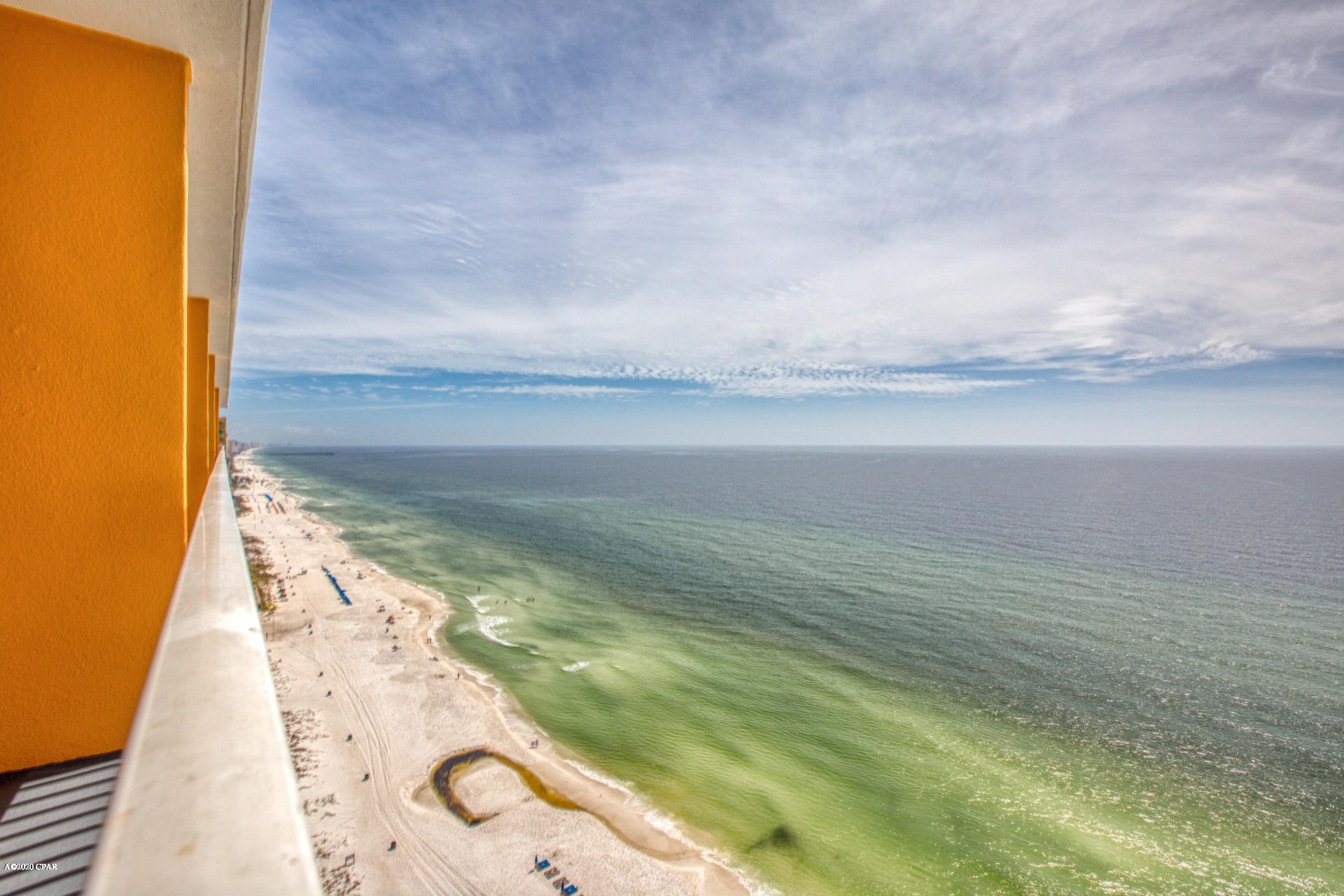 Splash Condo - Residential