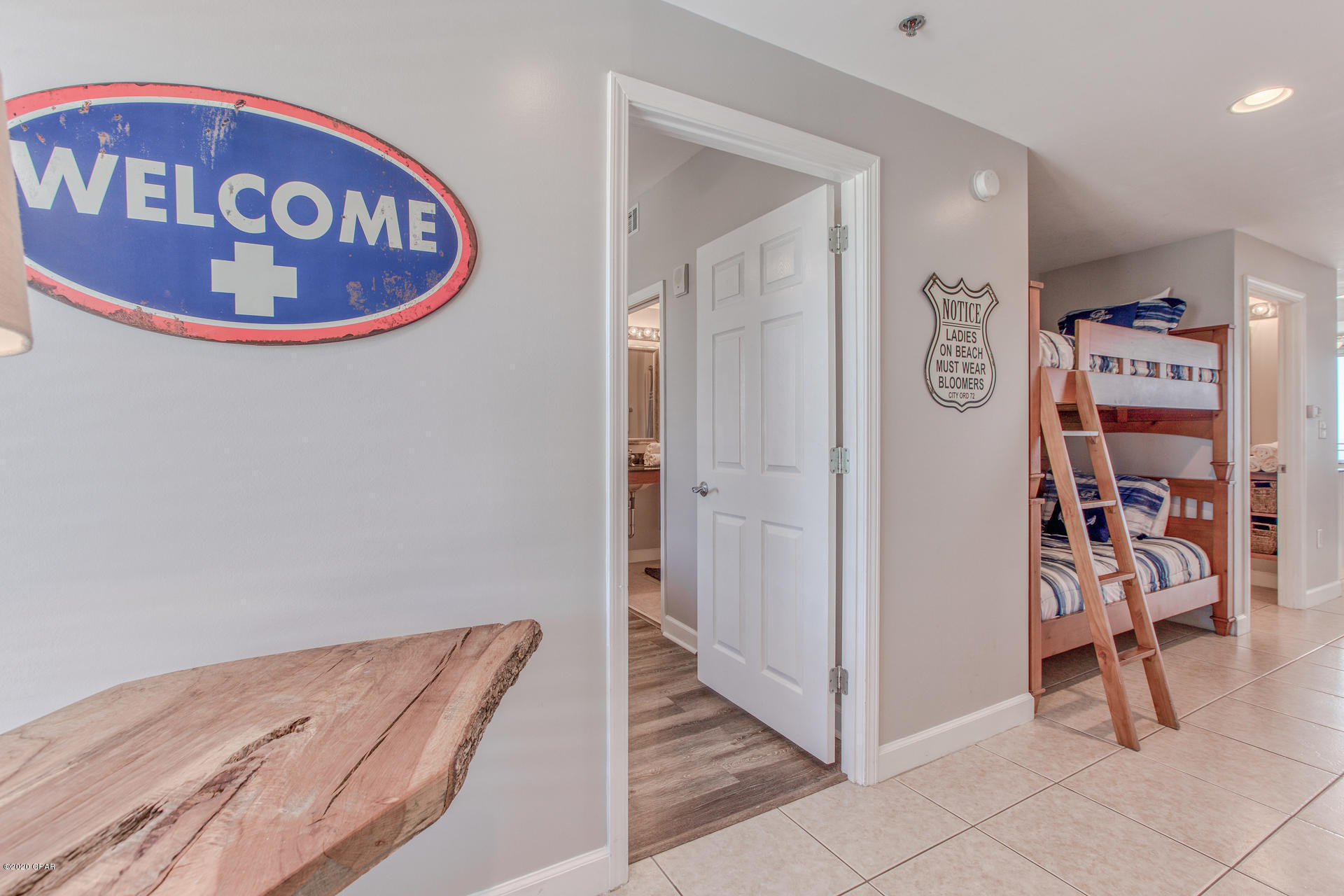 Splash Condo - Residential