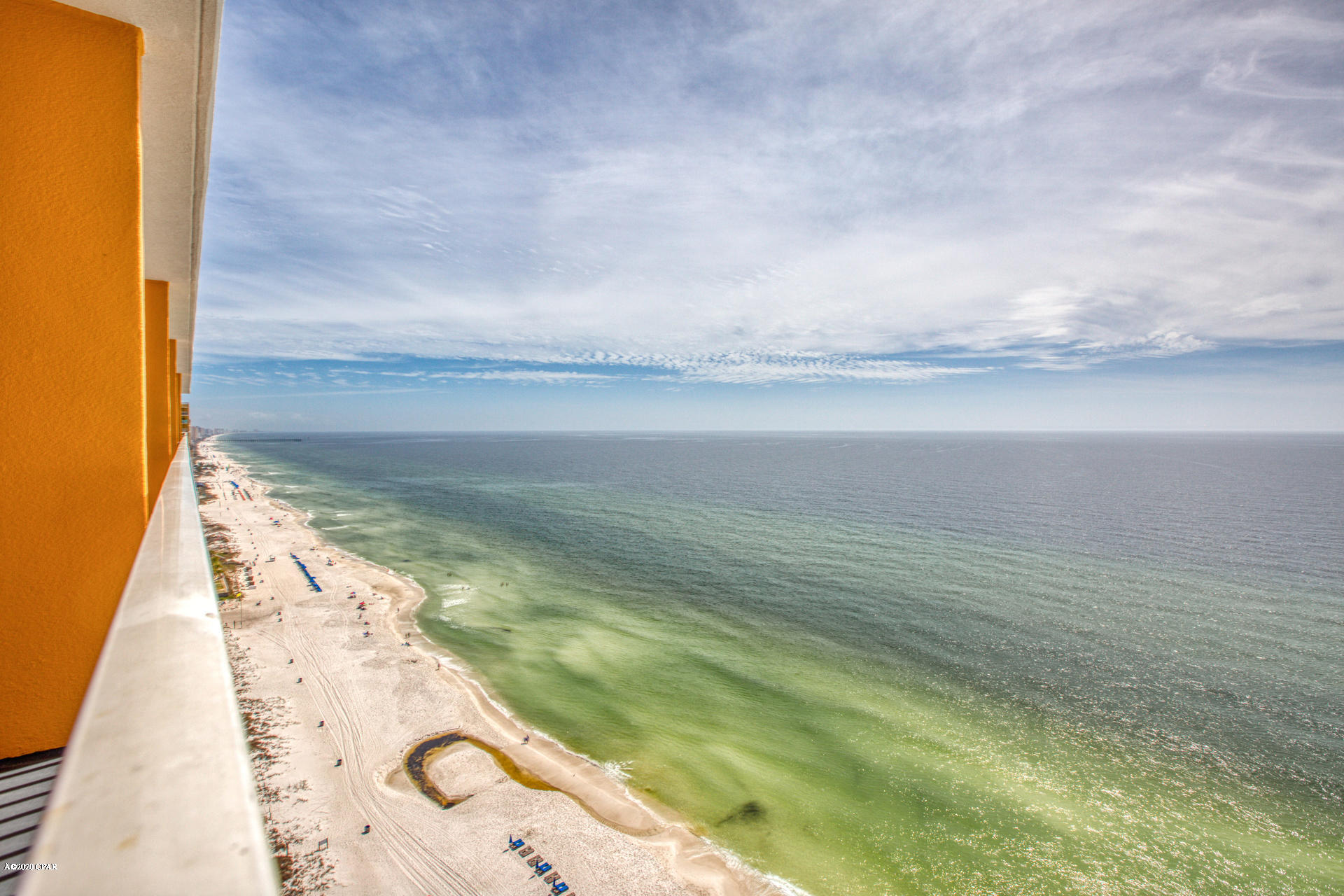 Splash Condo - Residential