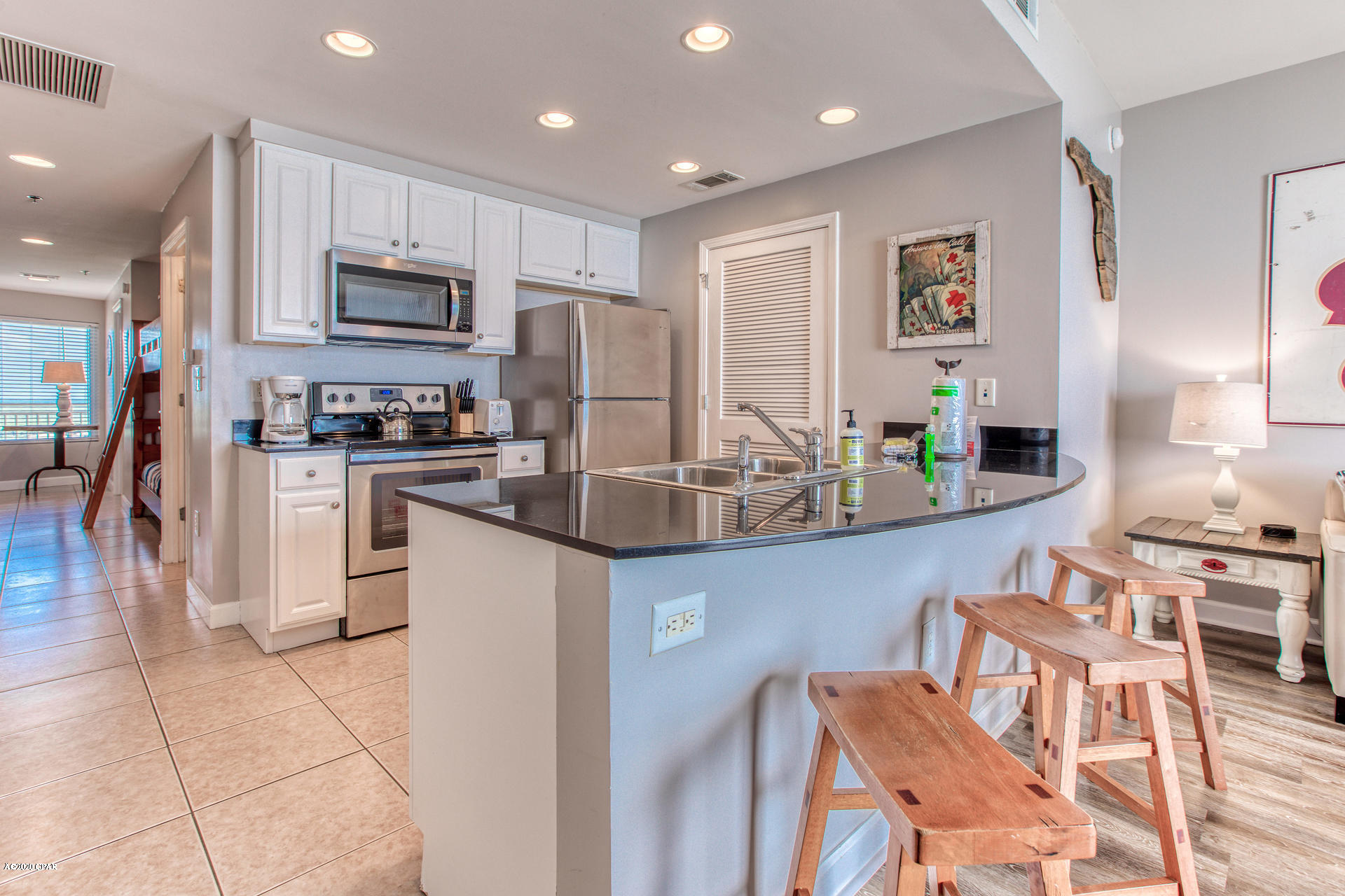 Splash Condo - Residential