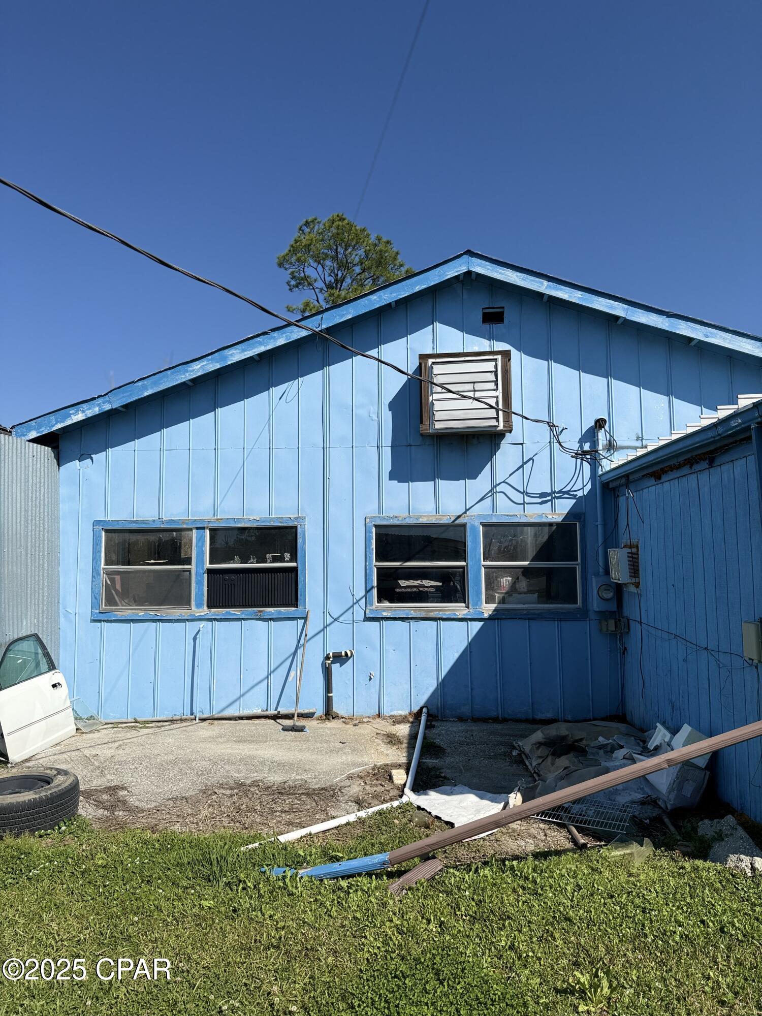 Highland City - Commercial Sale