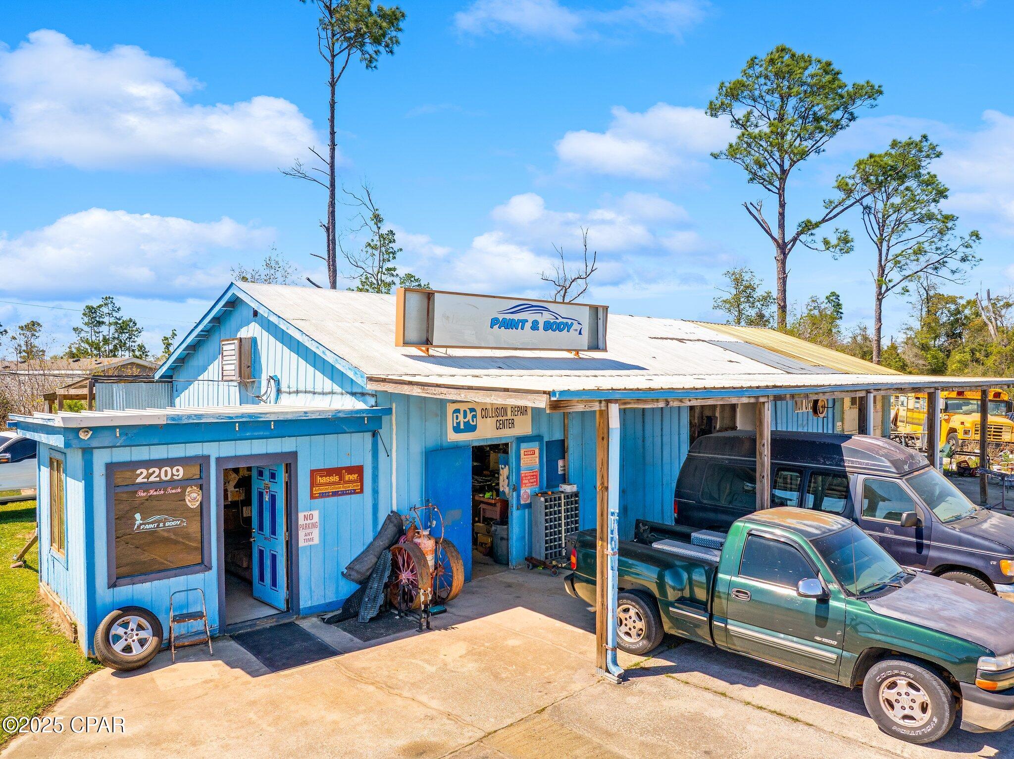 Highland City - Commercial Sale