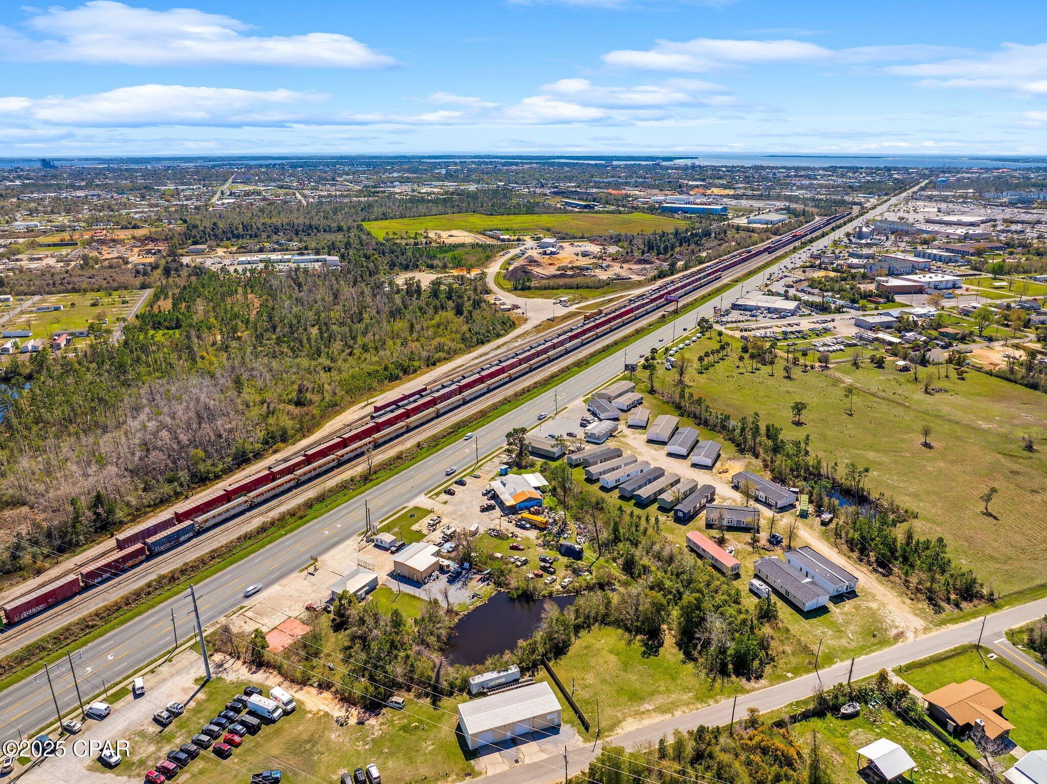 Highland City - Commercial Sale