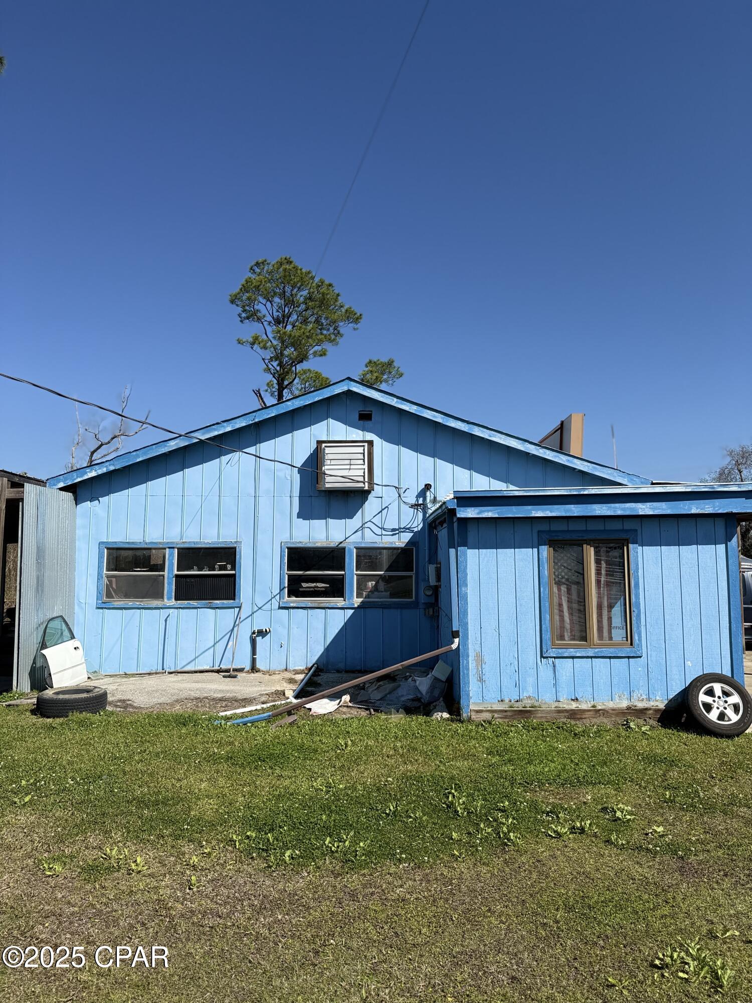 Highland City - Commercial Sale