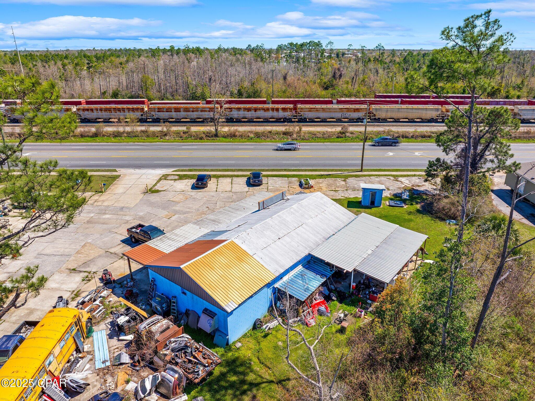 Highland City - Commercial Sale