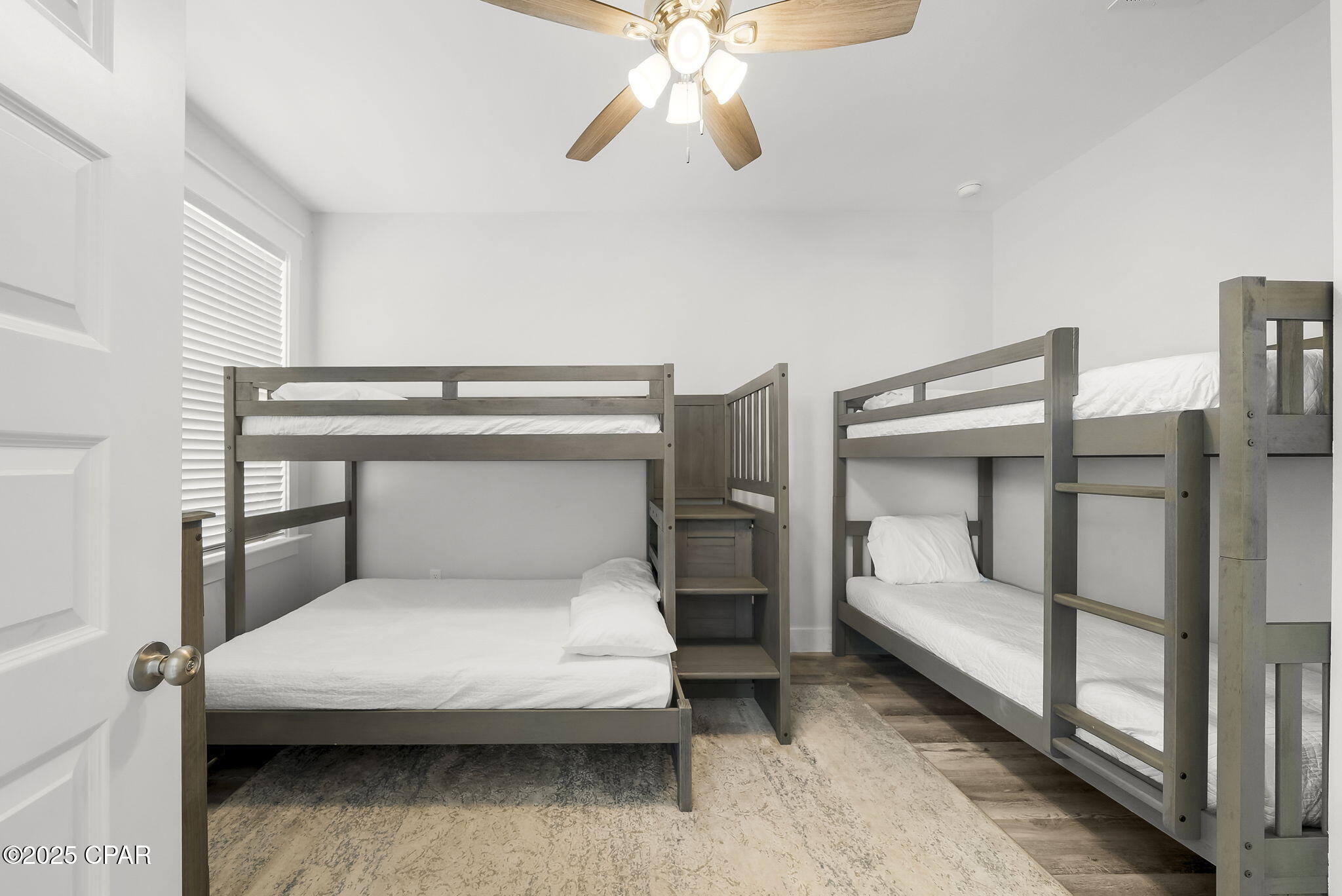 Laguna Beach 2nd Add - Residential