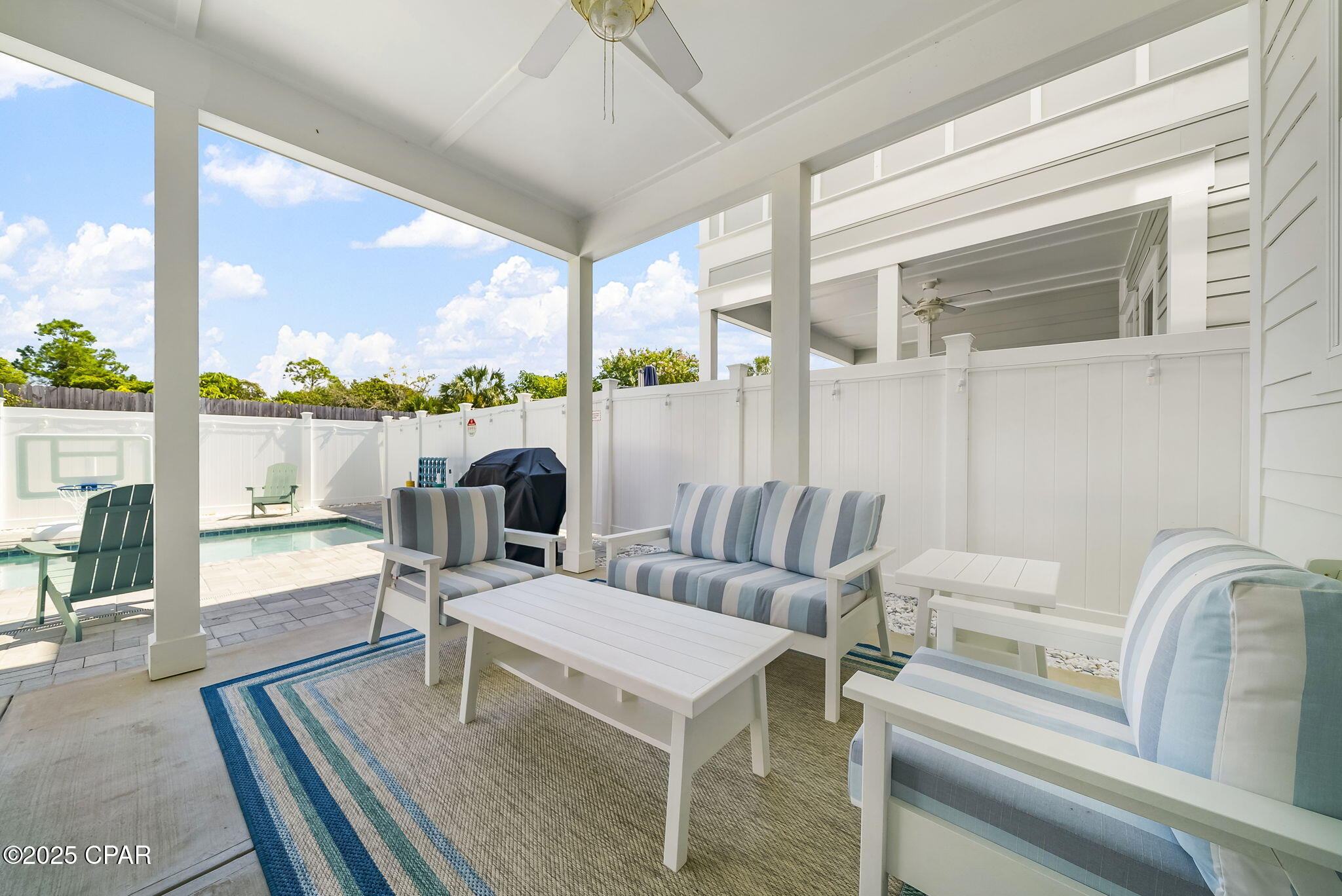 Laguna Beach 2nd Add - Residential