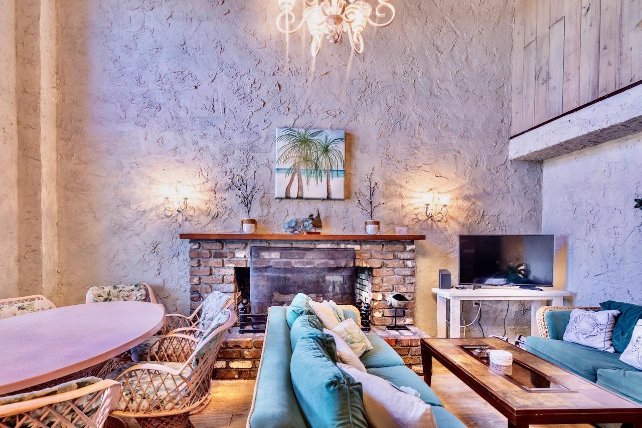 Laguna Beach 2nd Add - Residential