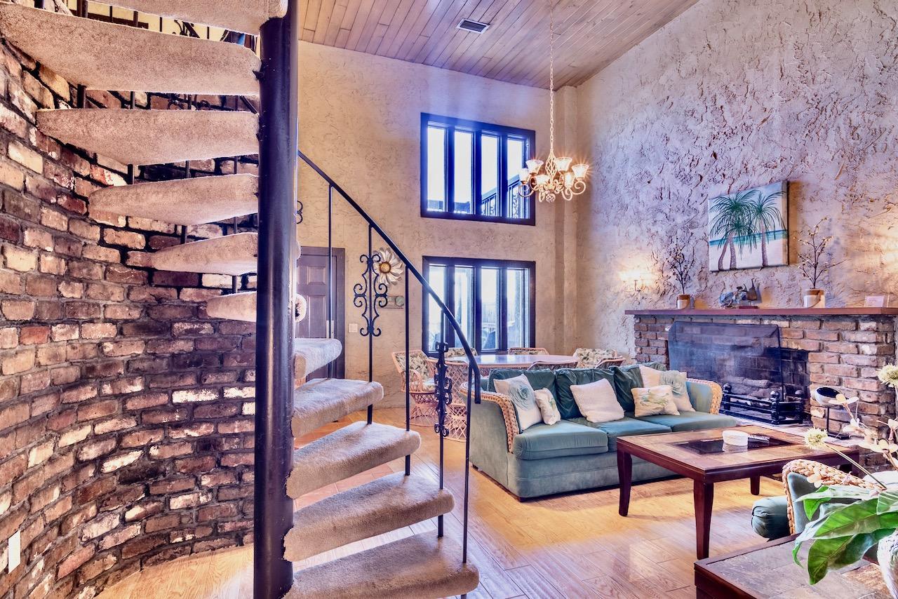 Laguna Beach 2nd Add - Residential