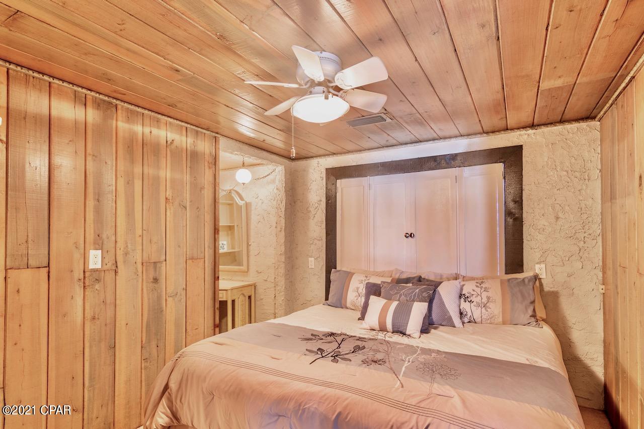 Laguna Beach 2nd Add - Residential