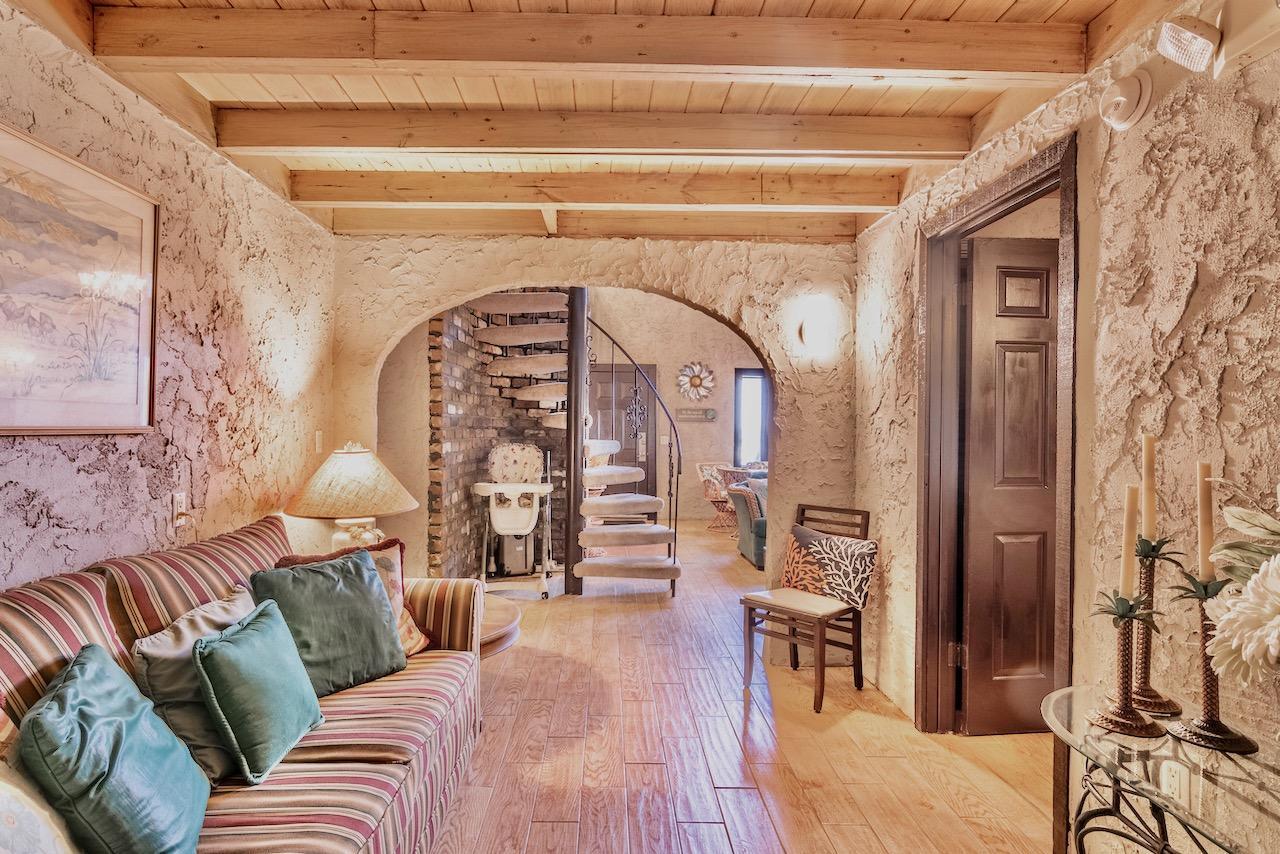 Laguna Beach 2nd Add - Residential