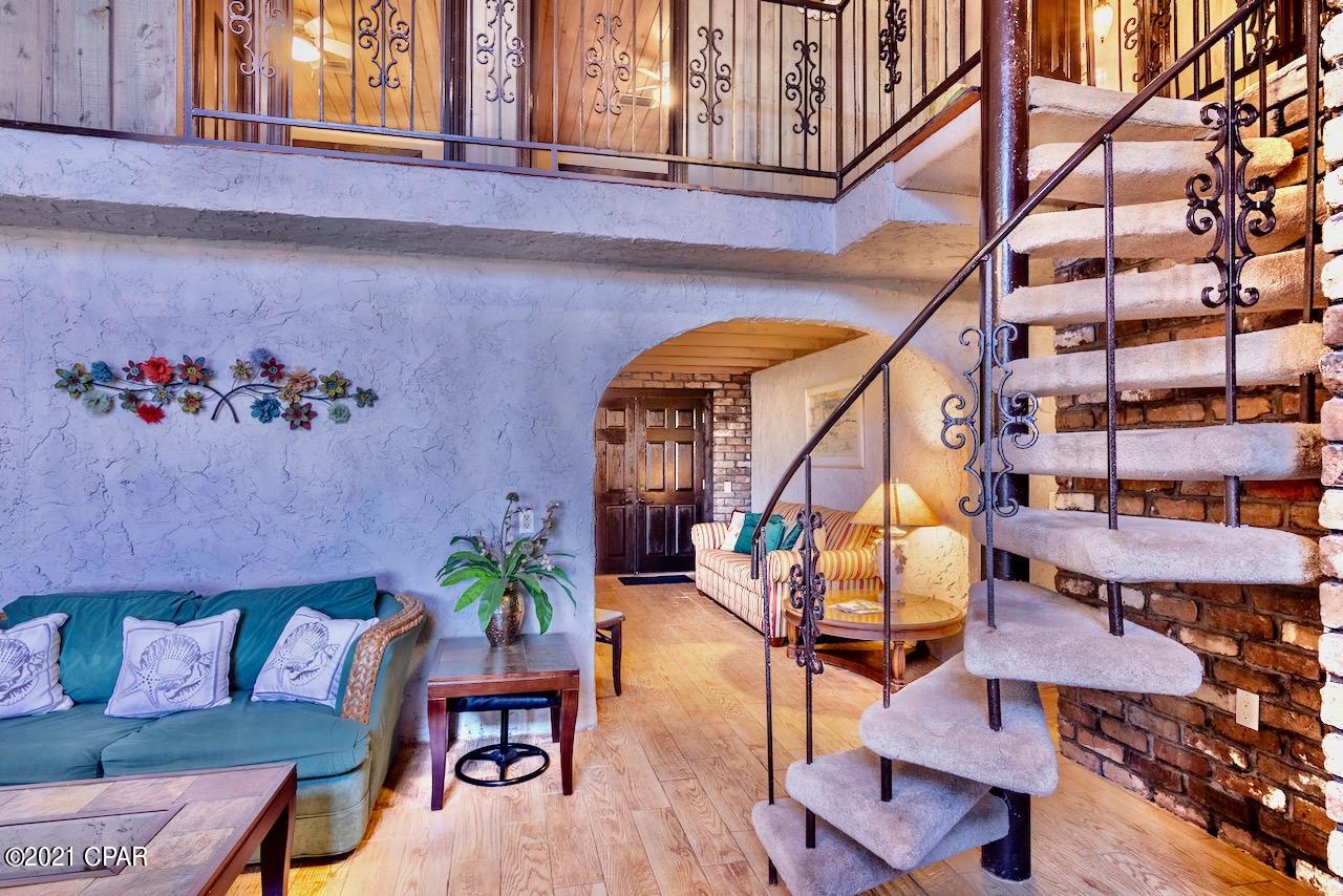 Laguna Beach 2nd Add - Residential