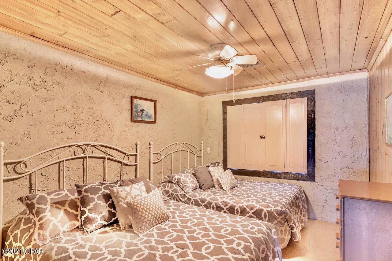 Laguna Beach 2nd Add - Residential