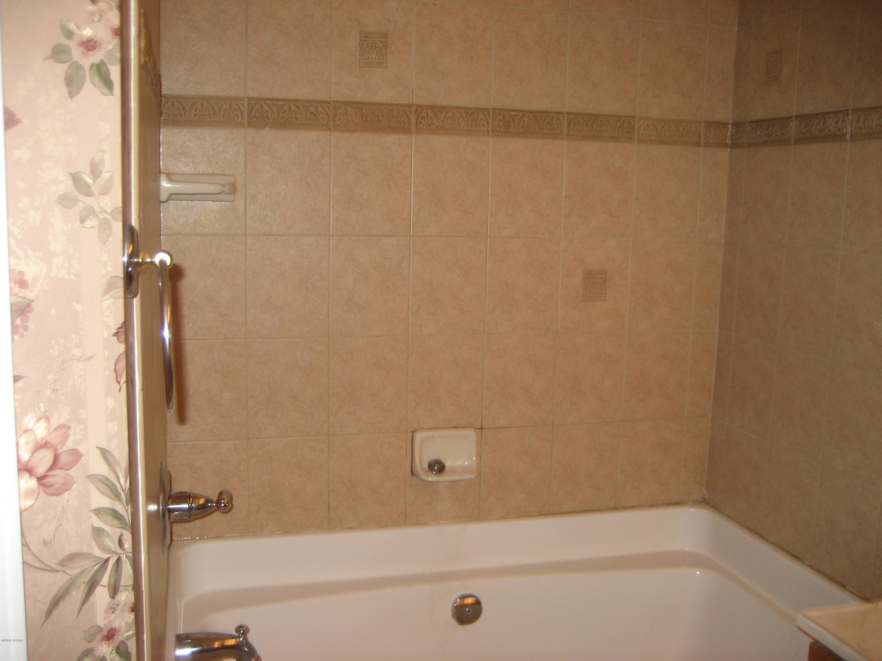 Hammocks - Residential Lease