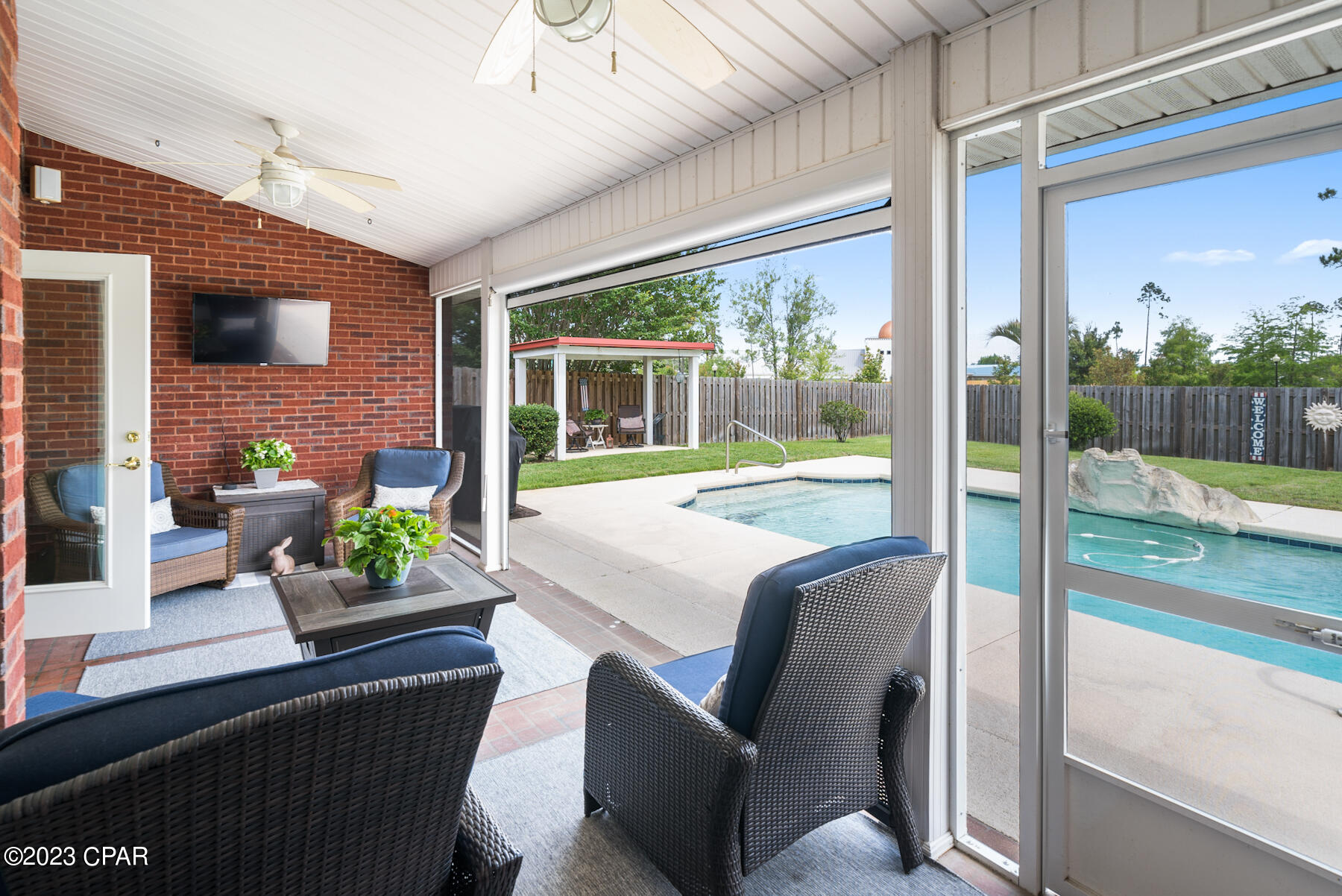 Floridian Place - Residential