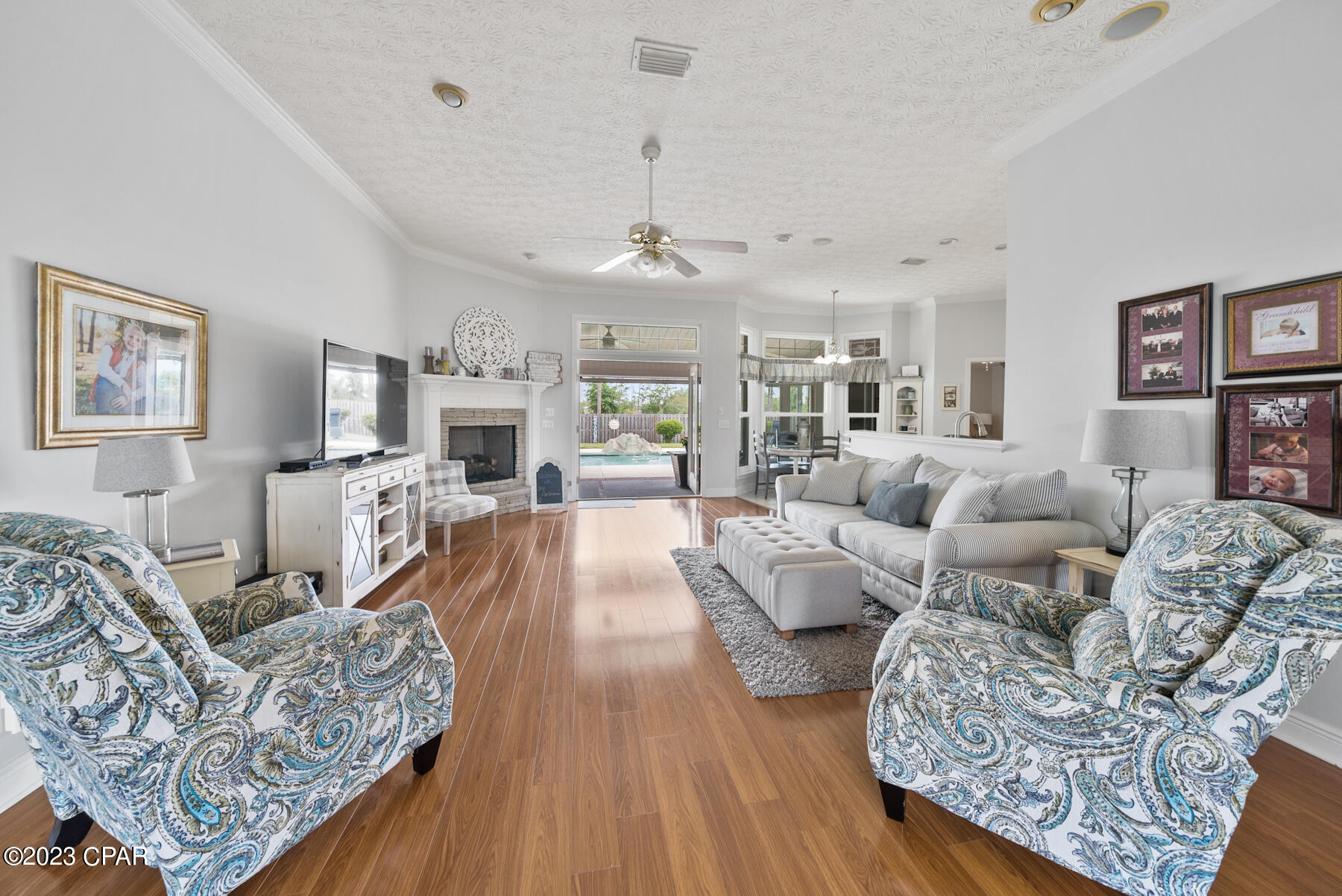 Floridian Place - Residential