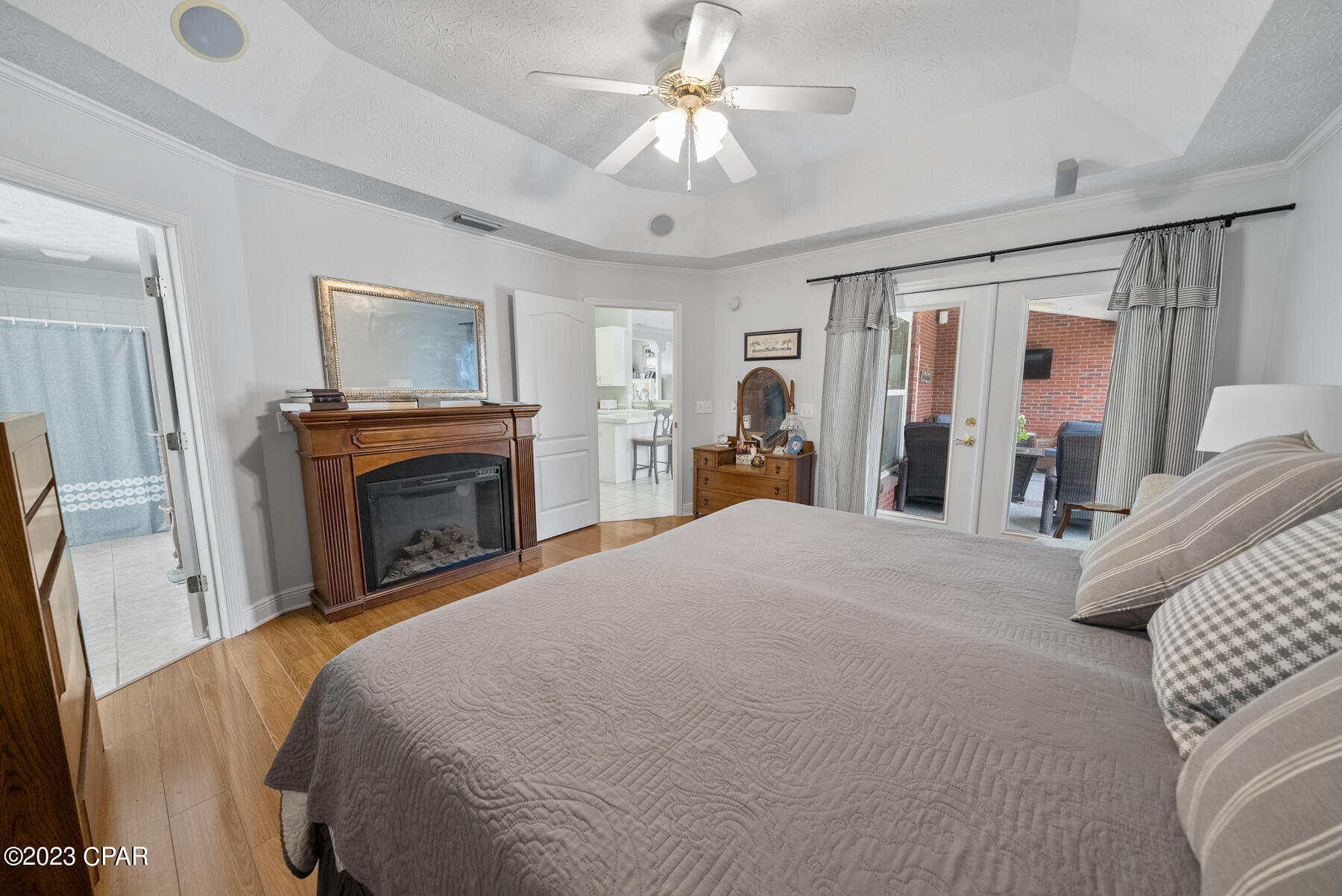 Floridian Place - Residential