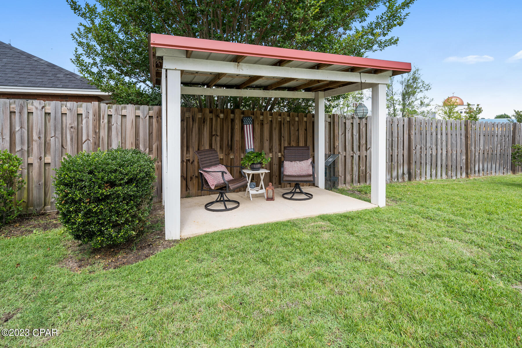 Floridian Place - Residential