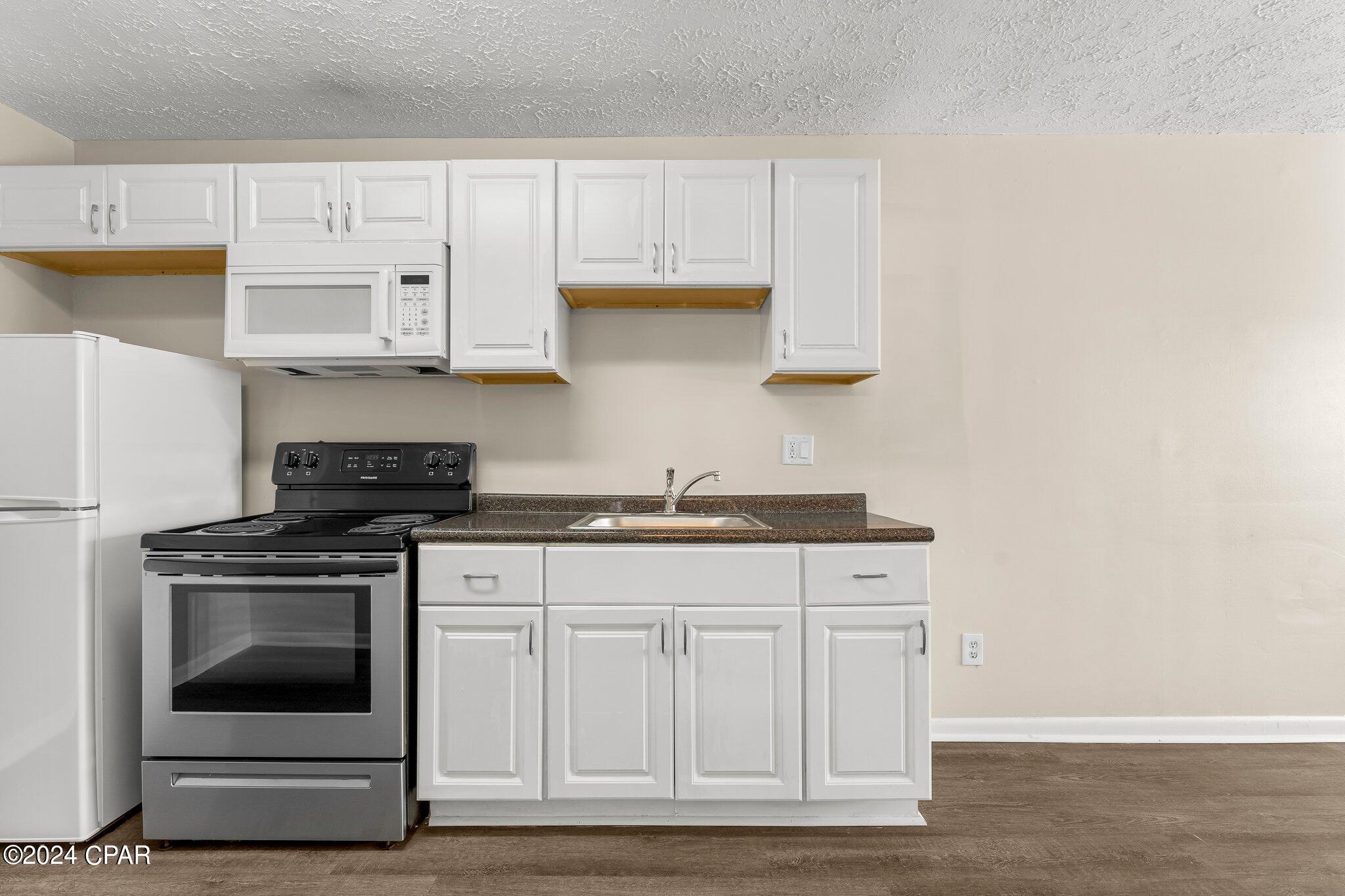 Open Sands - Commercial Sale