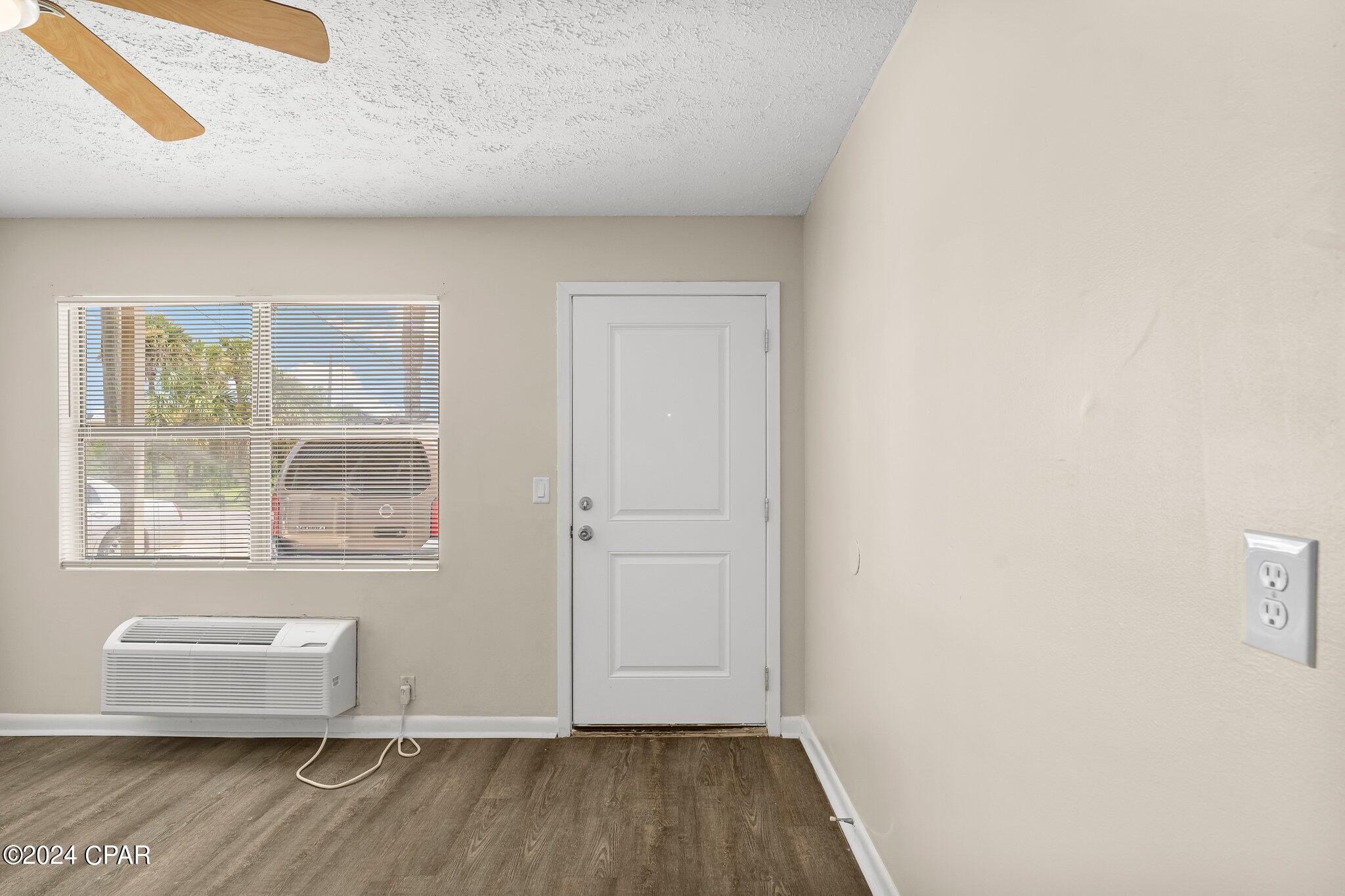 Open Sands - Commercial Sale