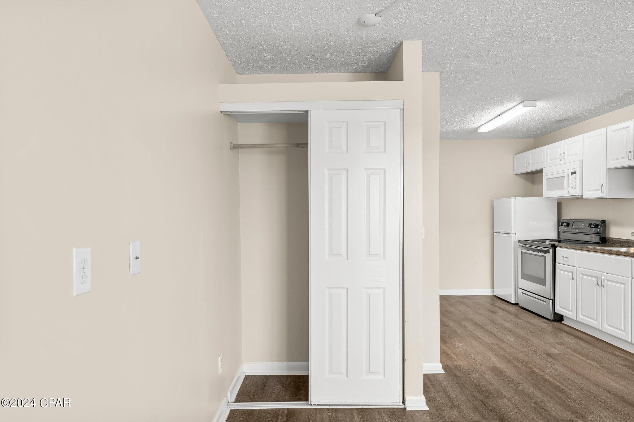 Open Sands - Commercial Sale