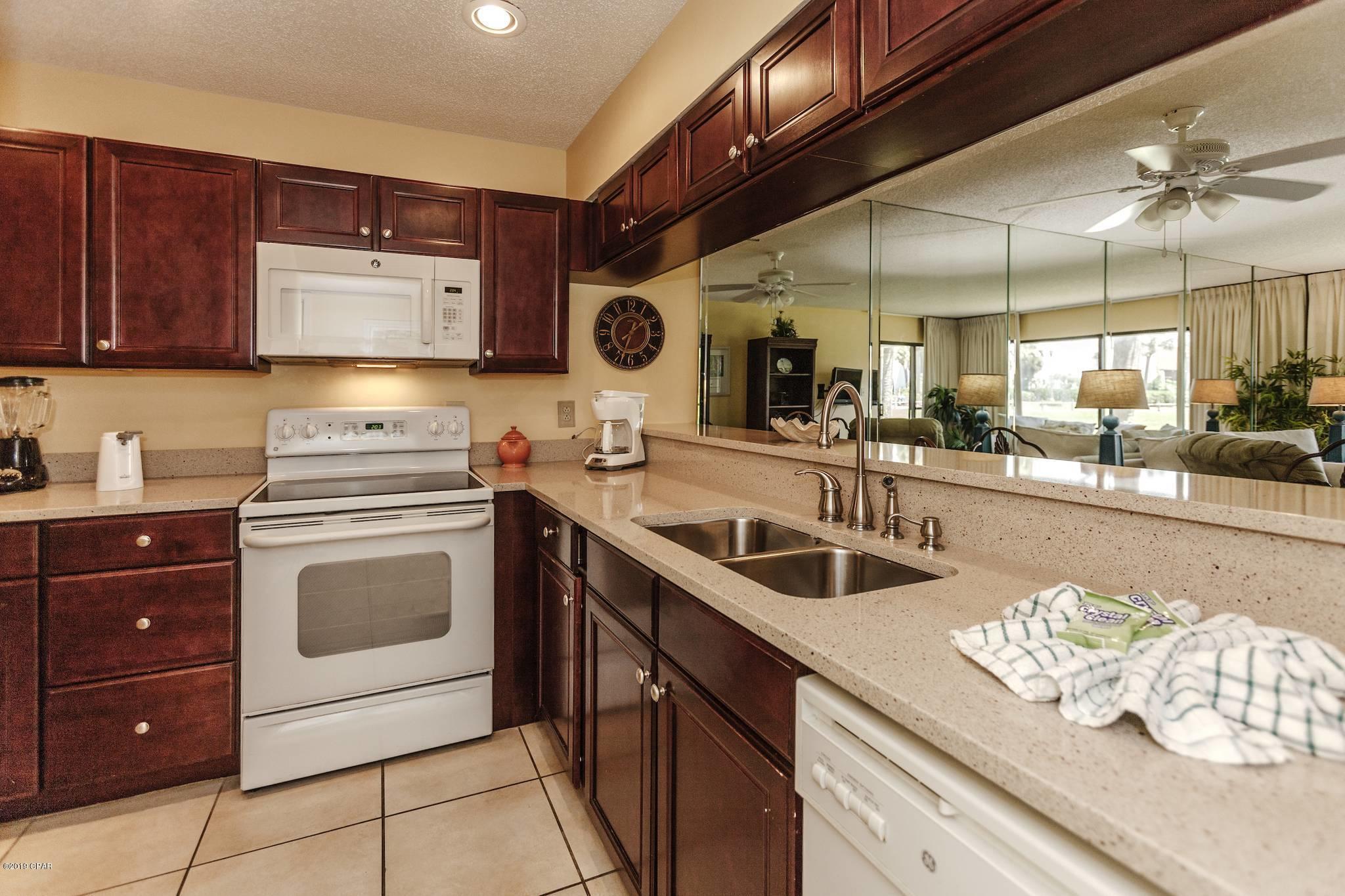 Edgewater Golf Villas IV - Residential