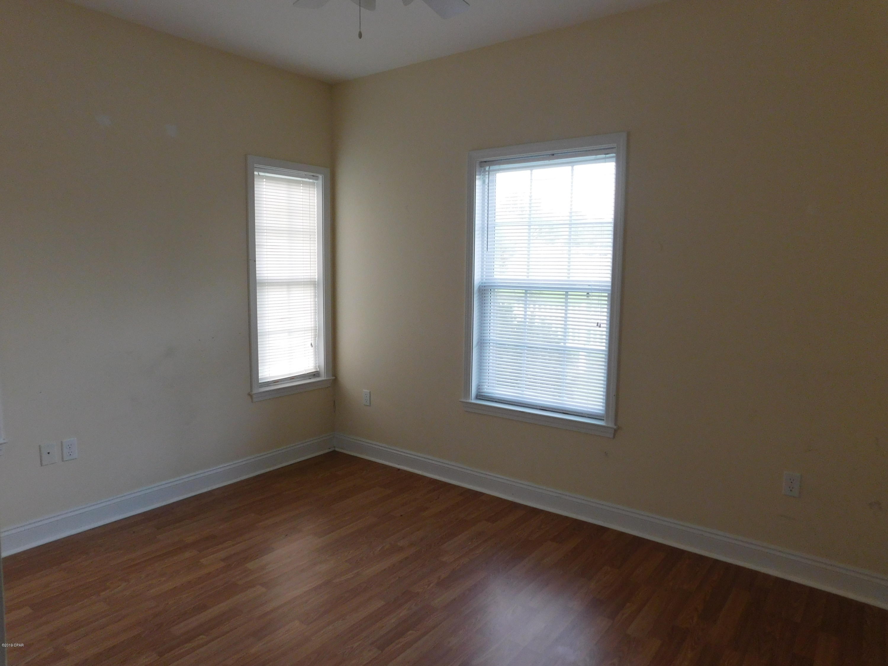 Russ Lake Estates - Residential