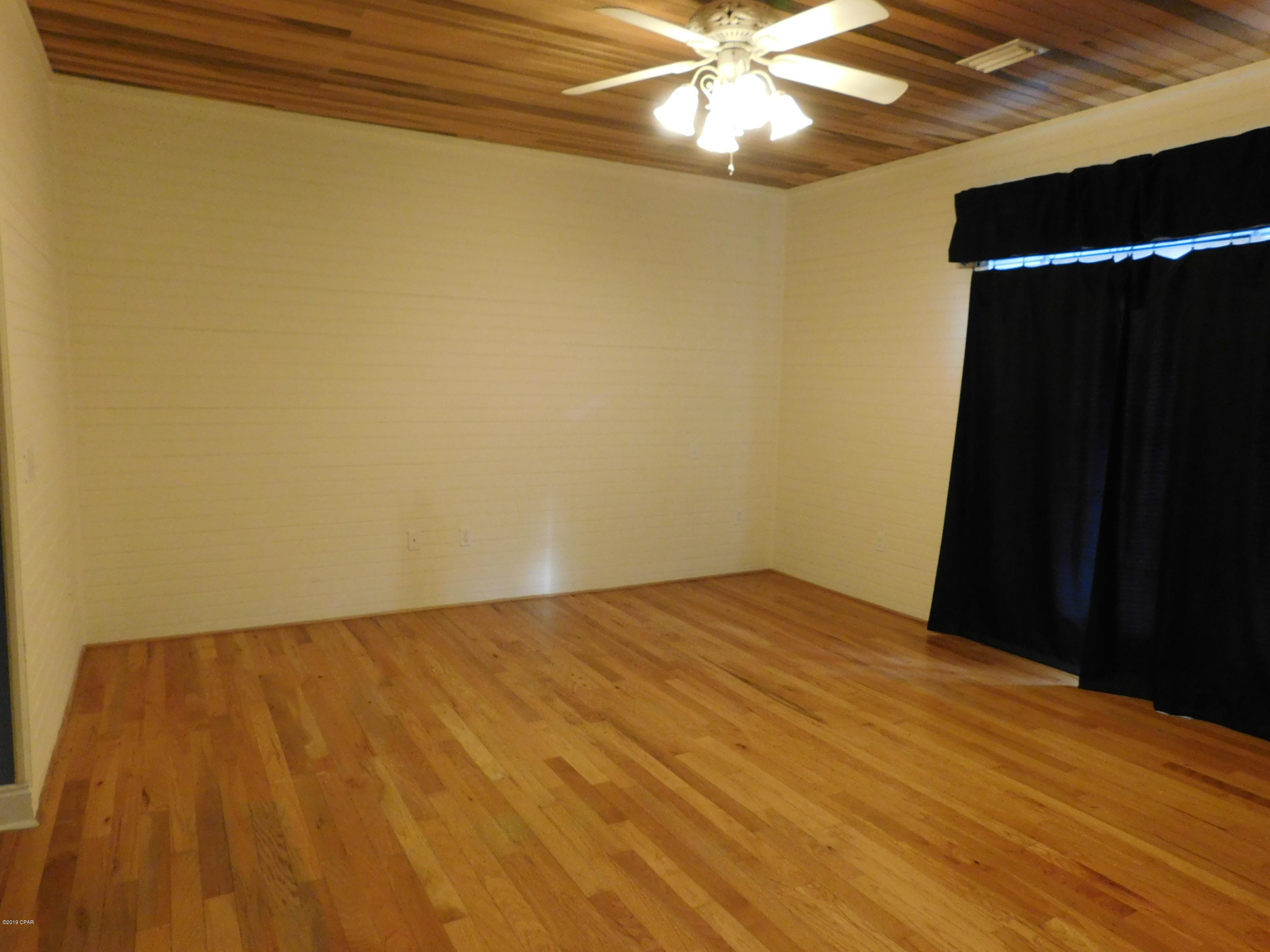 Russ Lake Estates - Residential