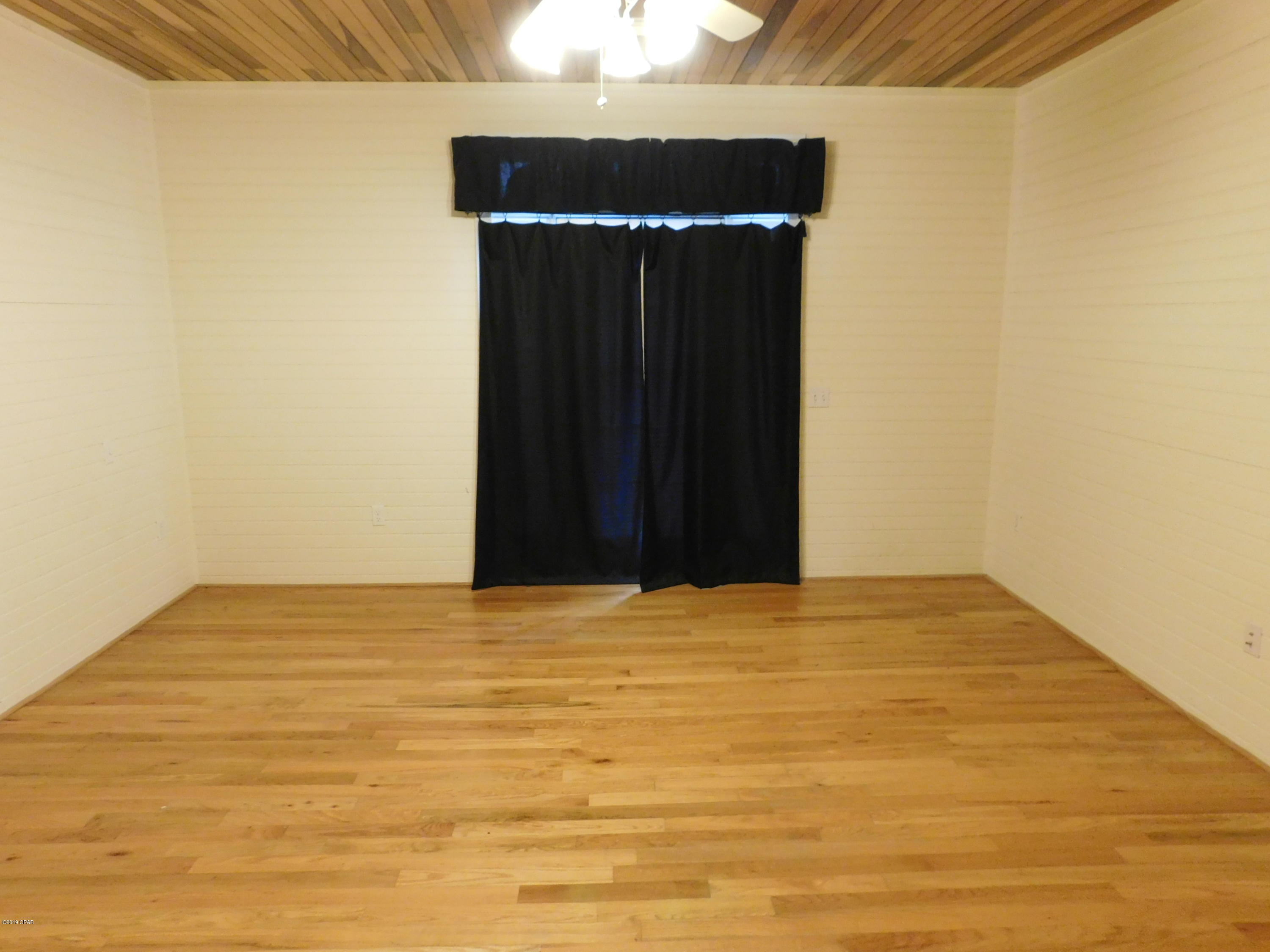 Russ Lake Estates - Residential