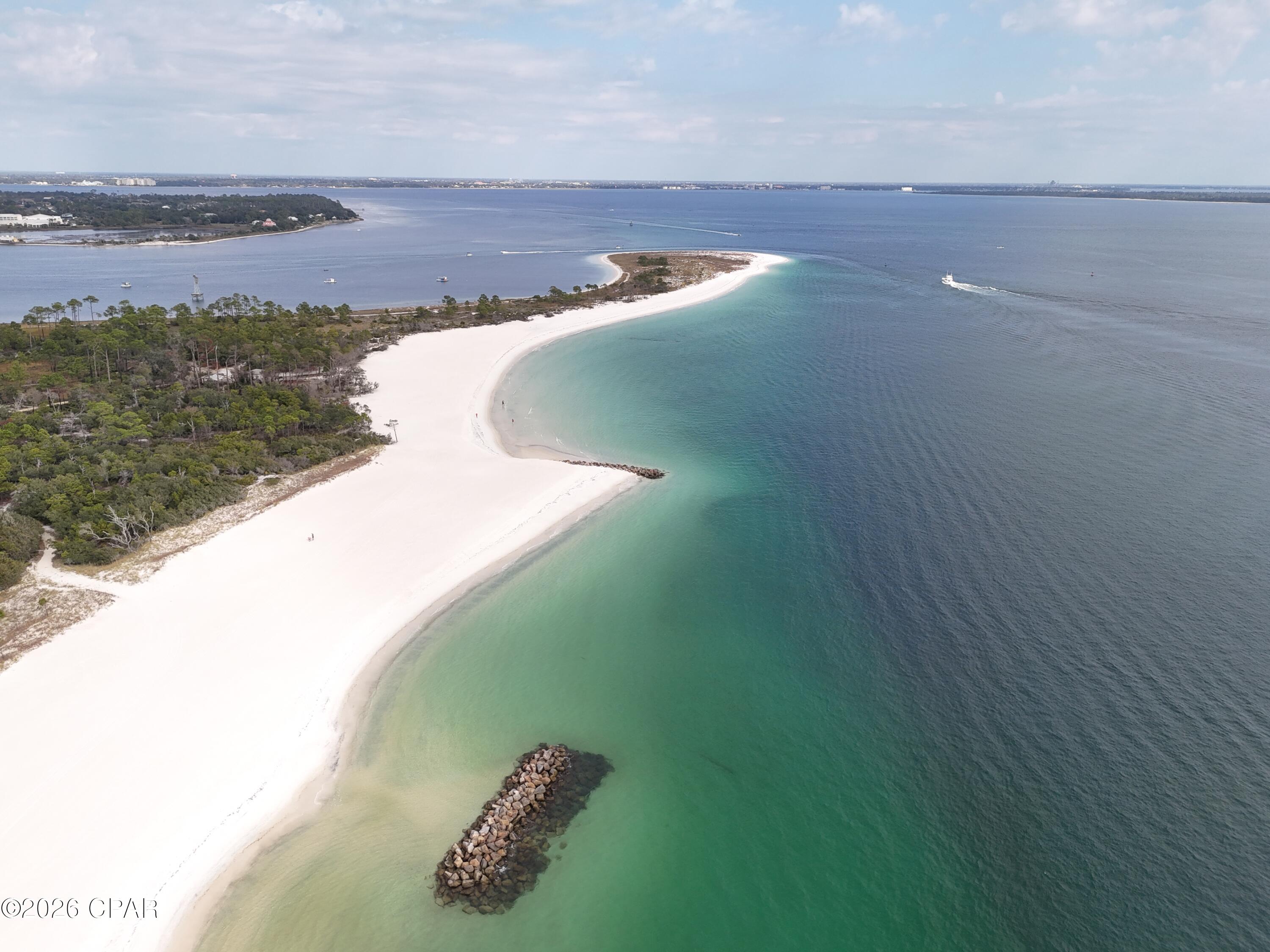 North Lagoon Oaks 6th Add - Residential