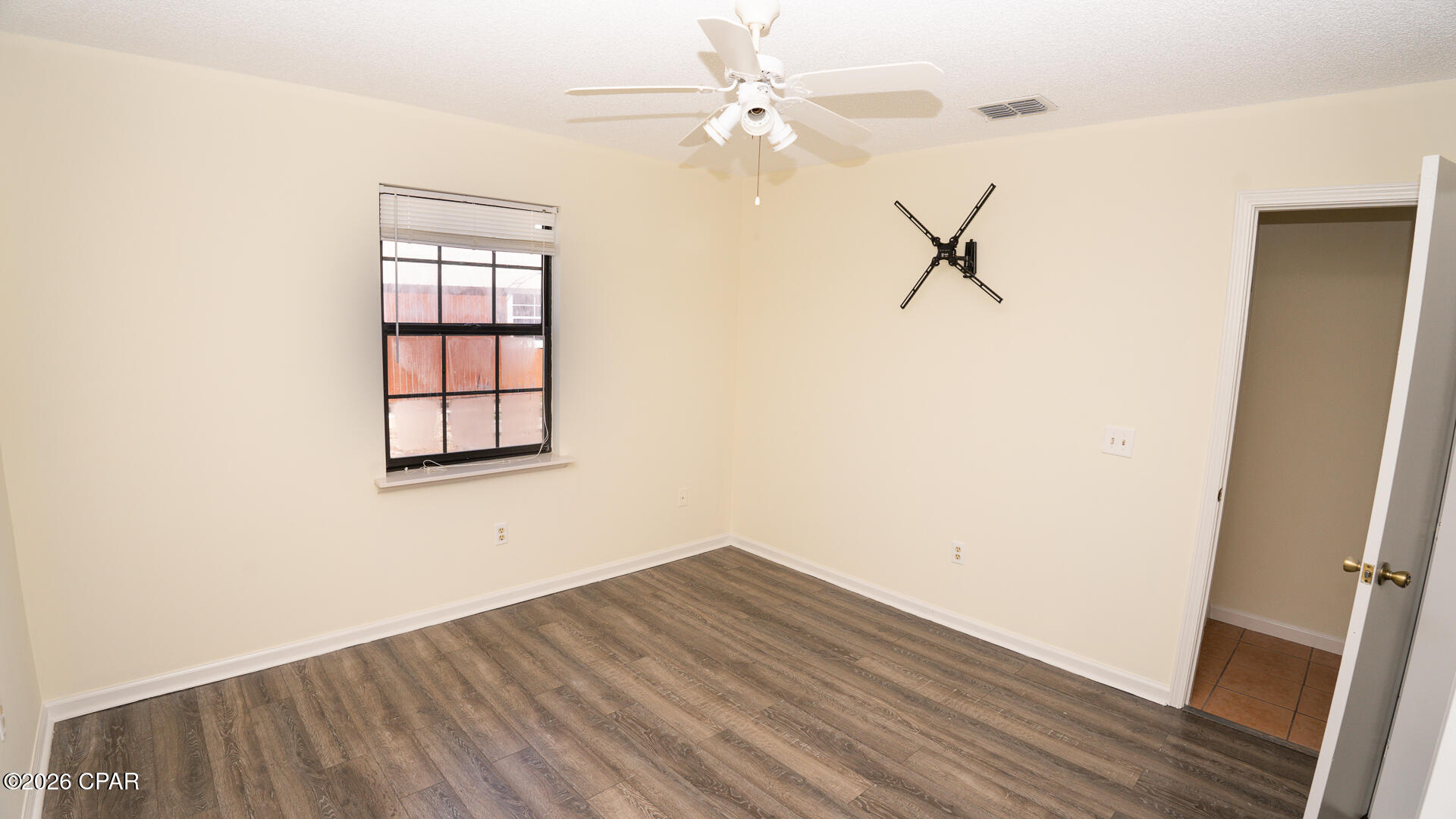 North Lagoon Oaks 6th Add - Residential