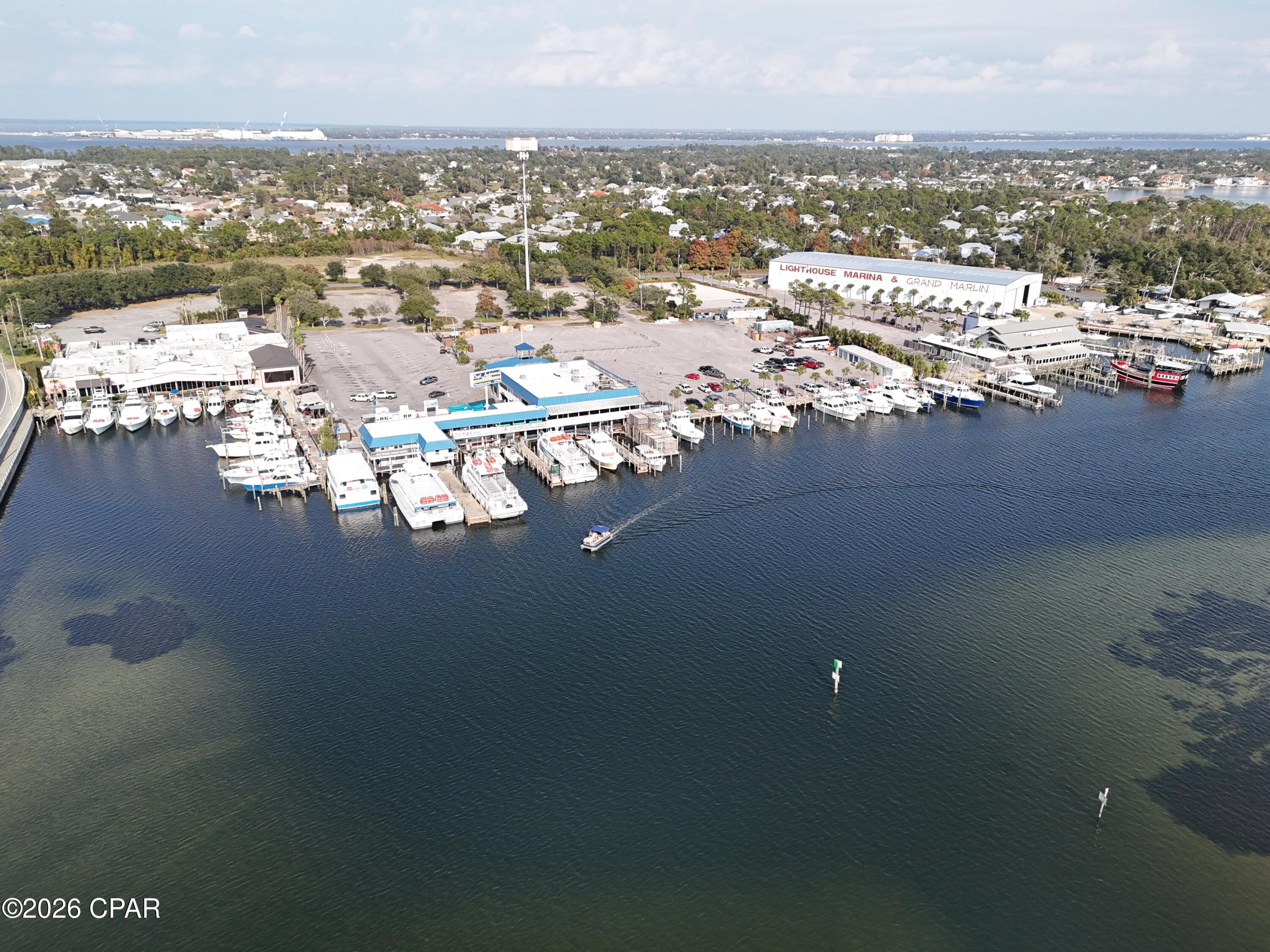 North Lagoon Oaks 6th Add - Residential