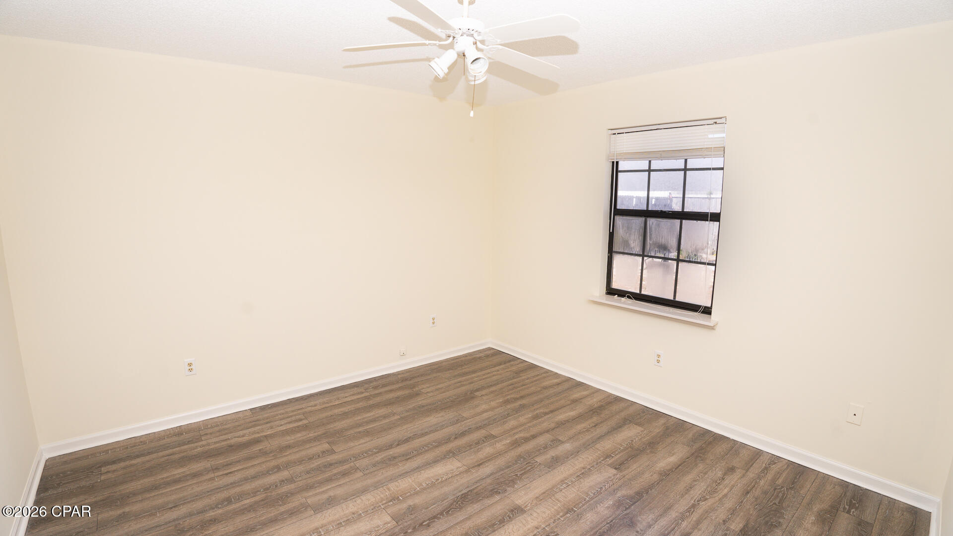 North Lagoon Oaks 6th Add - Residential