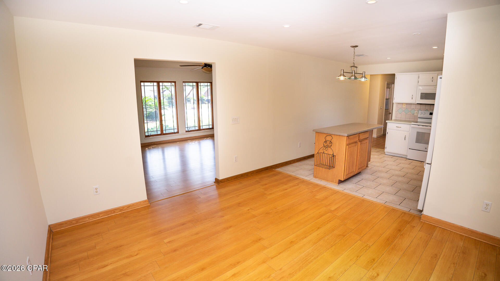 North Lagoon Oaks 6th Add - Residential